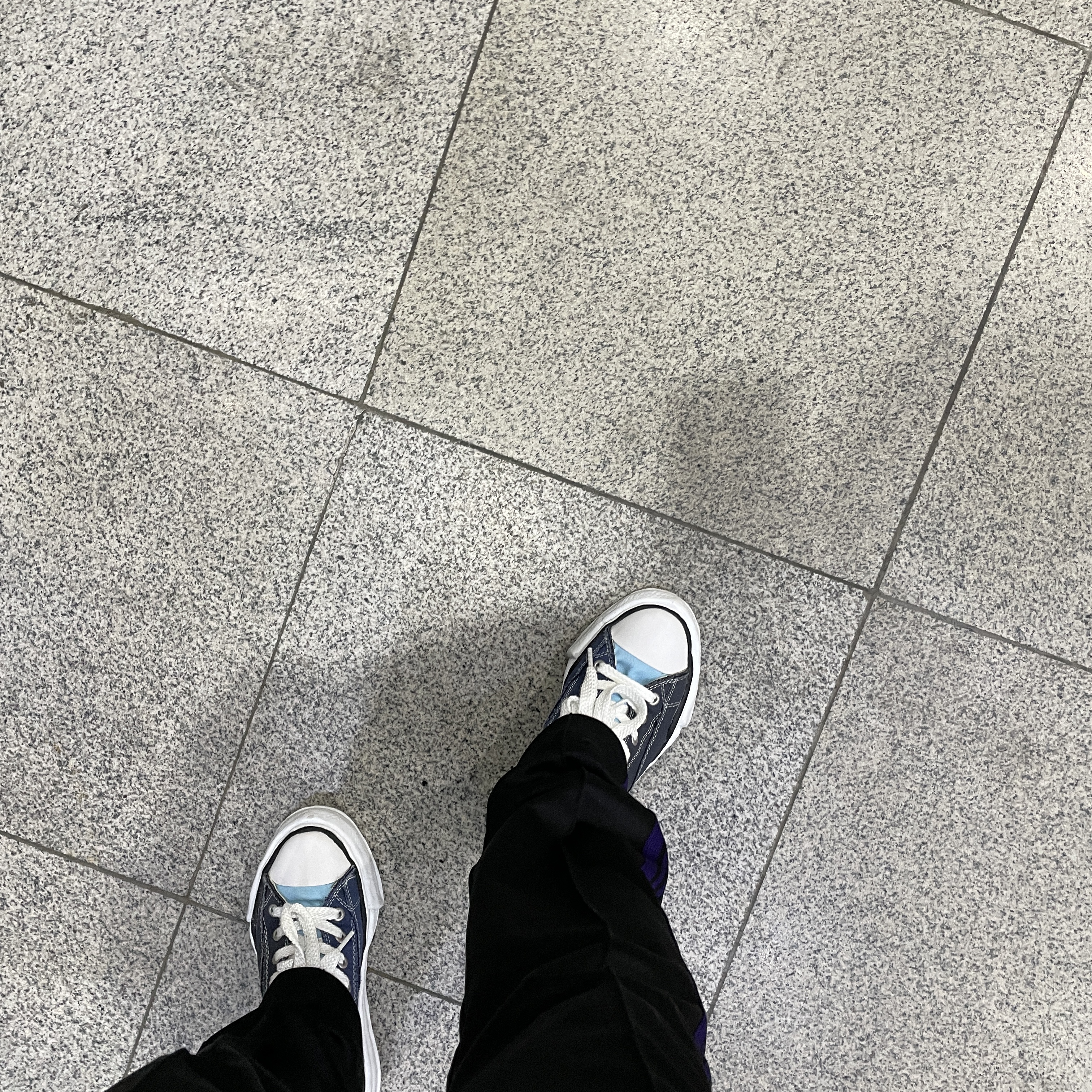 Maison Mihara Yasuhiro x Nigel Cabourn Low Cut Sneakers Army Green 착용 스타일