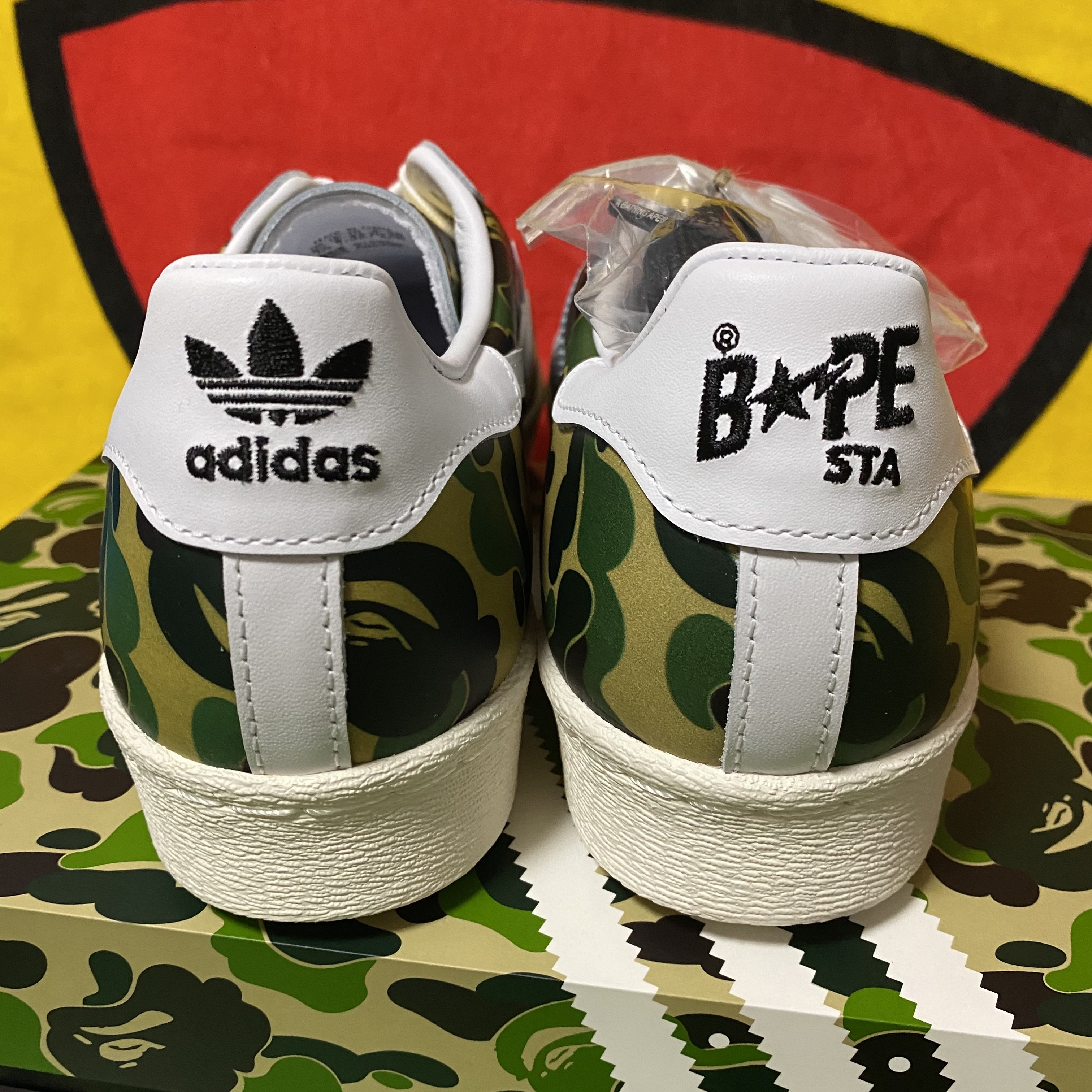 Adidas x BAPE Superstar 80s Green Camo 착용 스타일 - 5