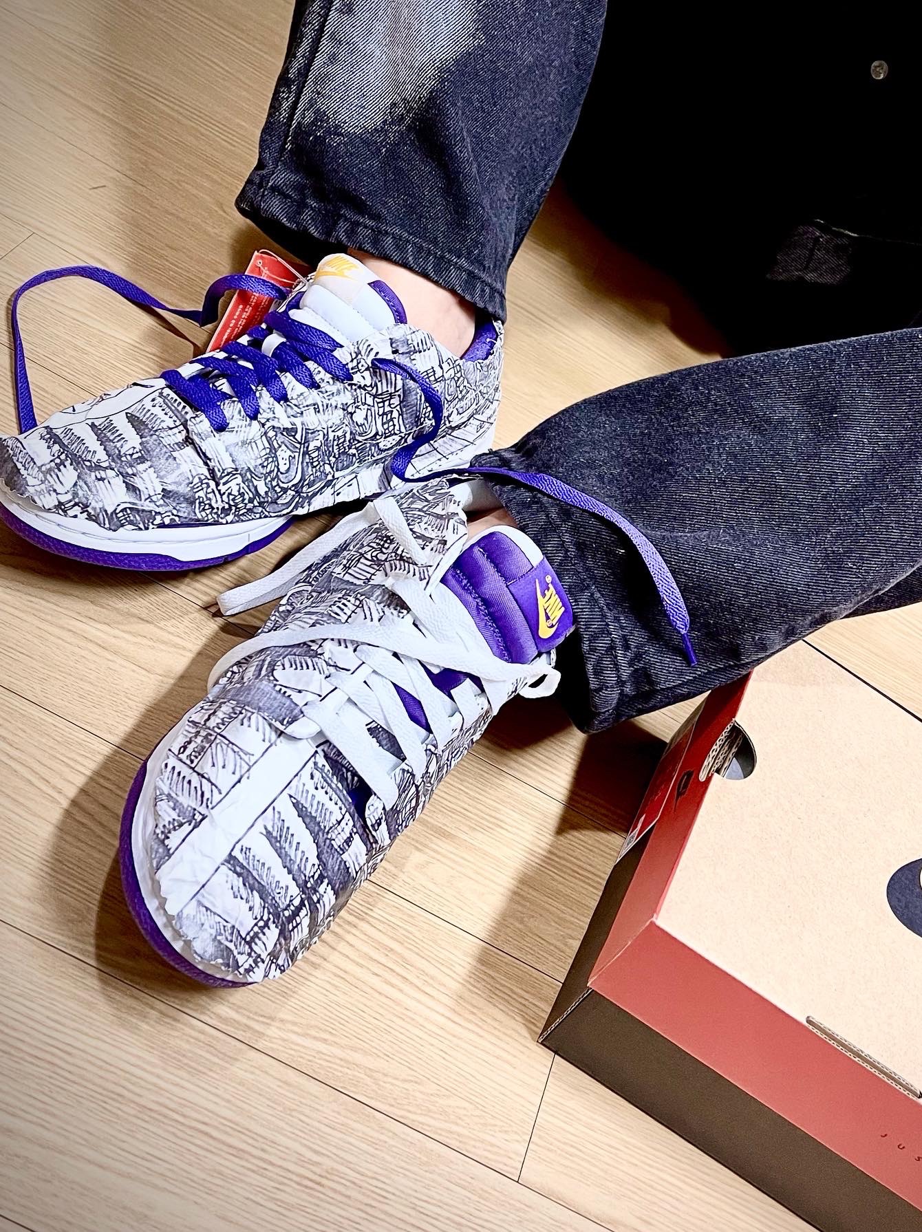 (W) Nike Dunk Low SE Flip 착용 스타일 - 1