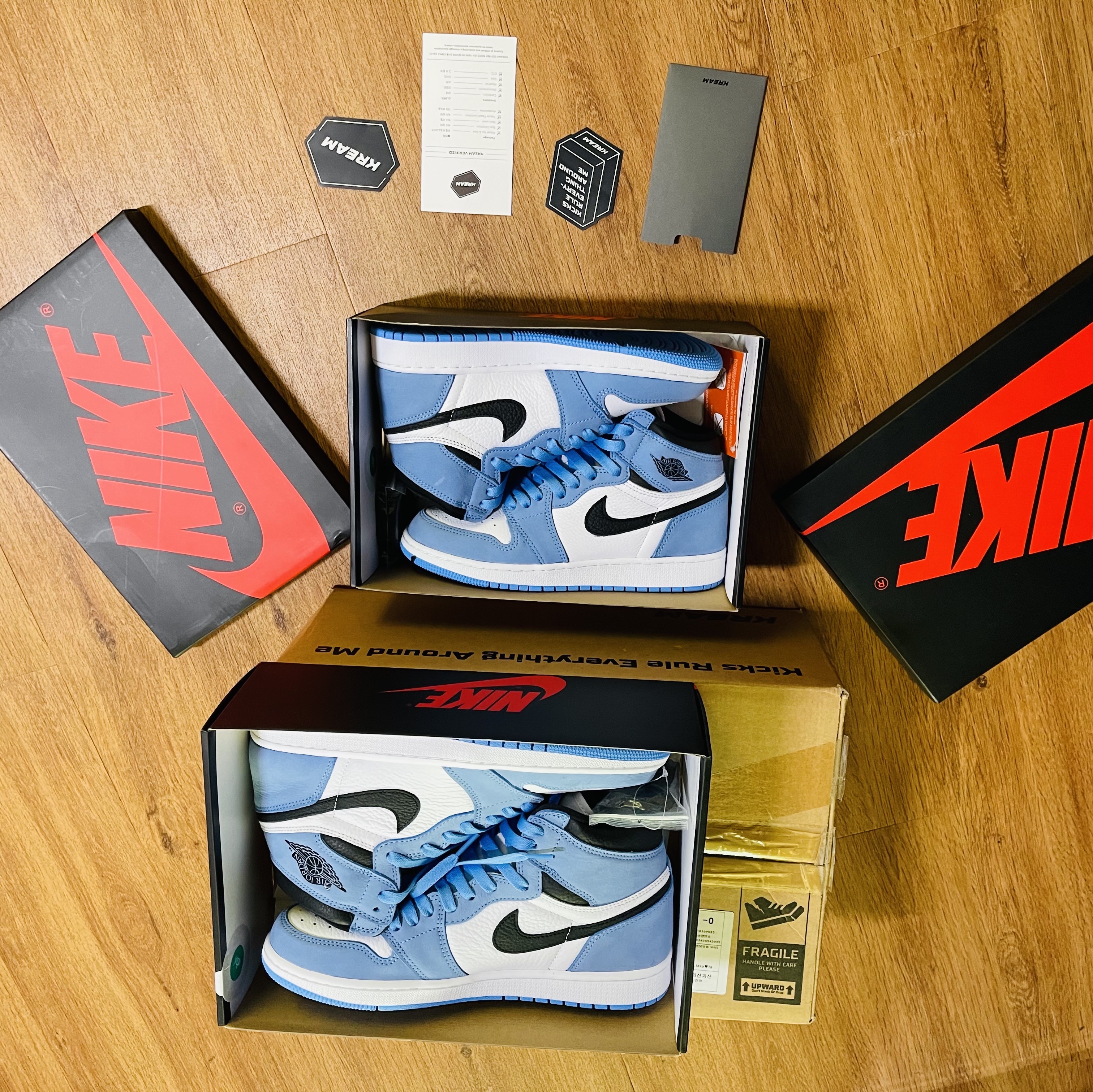 Jordan 1 Retro High OG University Blue 착용 스타일