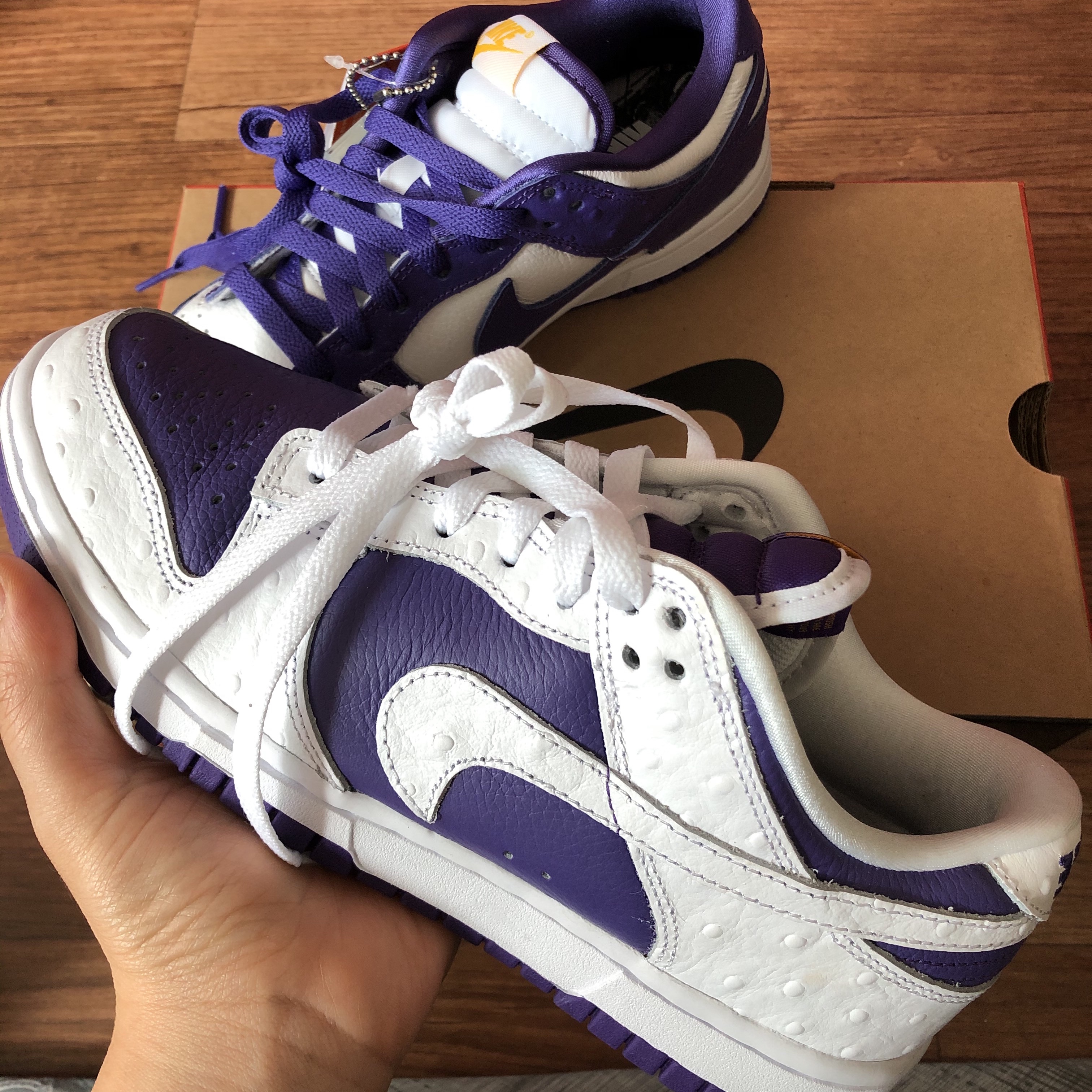 (W) Nike Dunk Low SE Flip 착용 스타일 - 4