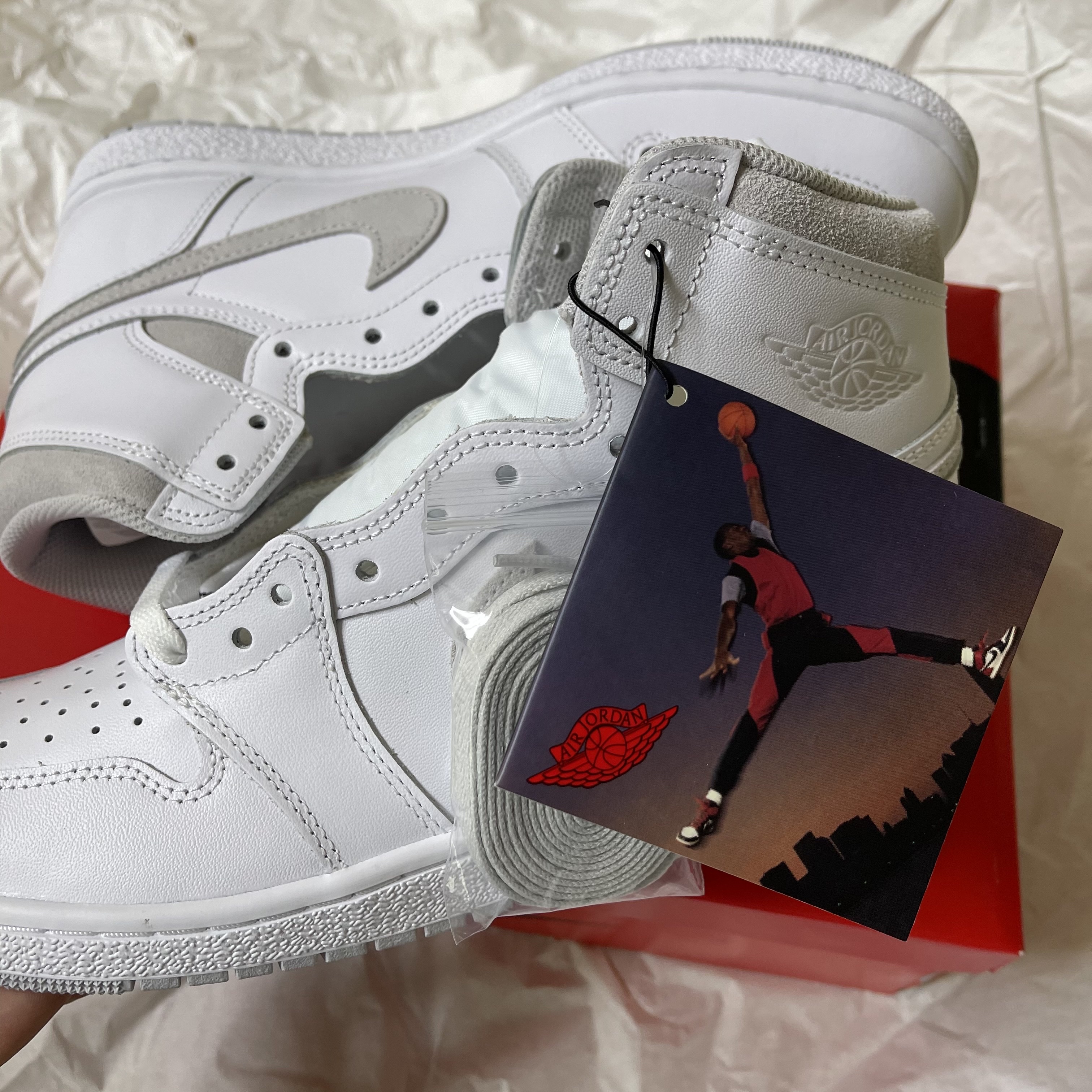 Jordan 1 High 85 Neutral Grey 착용 스타일