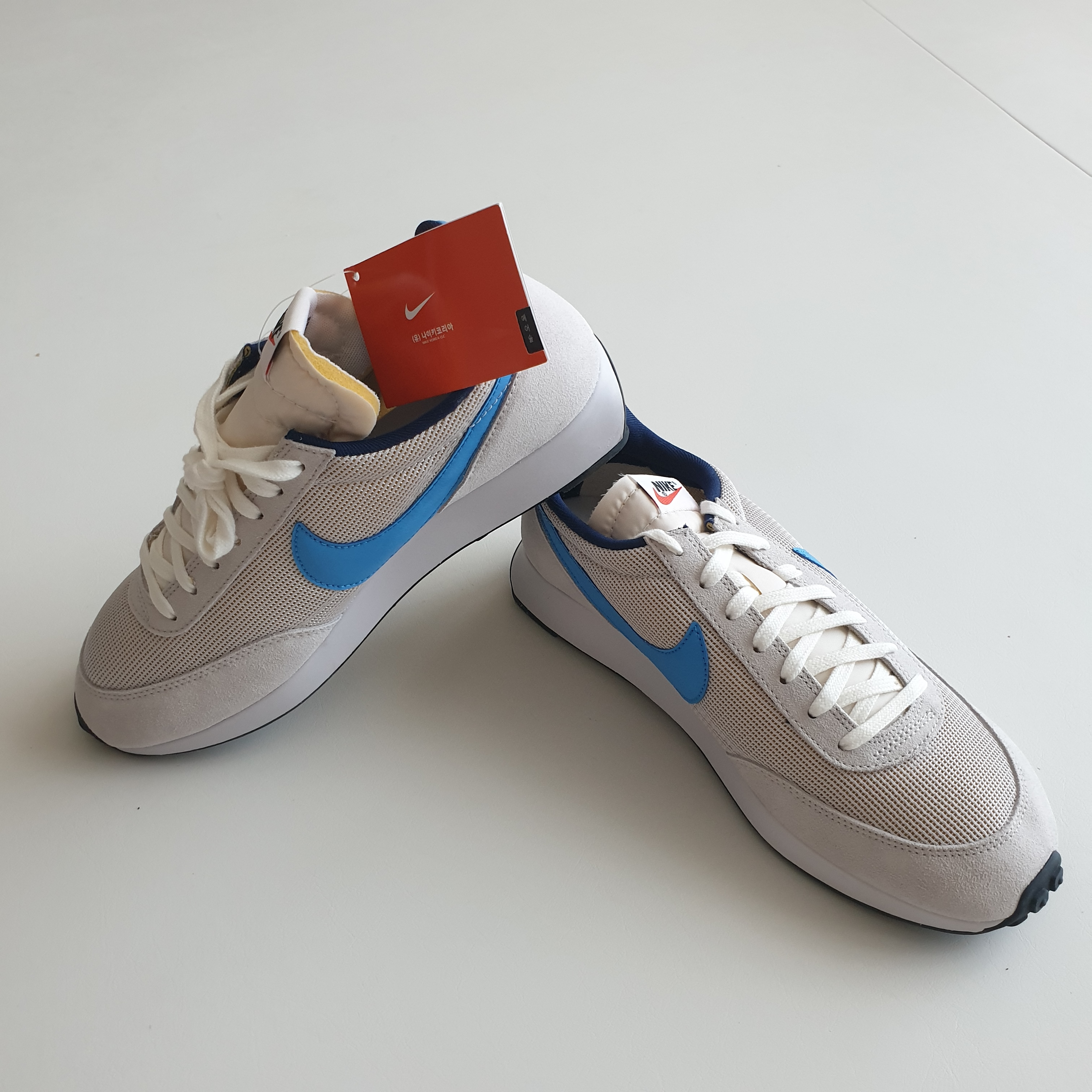 Nike Air Tailwind 79 OG Vast Grey Light Photo Blue 착용 스타일