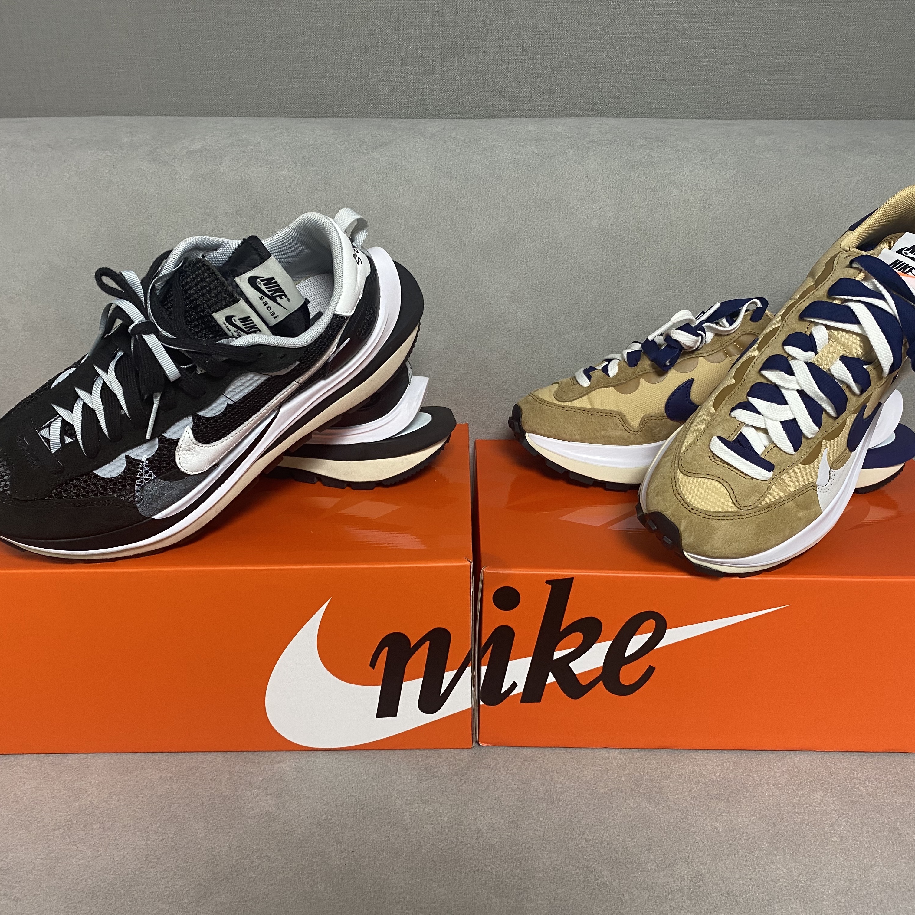 Nike x Sacai VaporWaffle Black White, Nike x Sacai VaporWaffle Sesame and Blue Void 착용 스타일 - 4