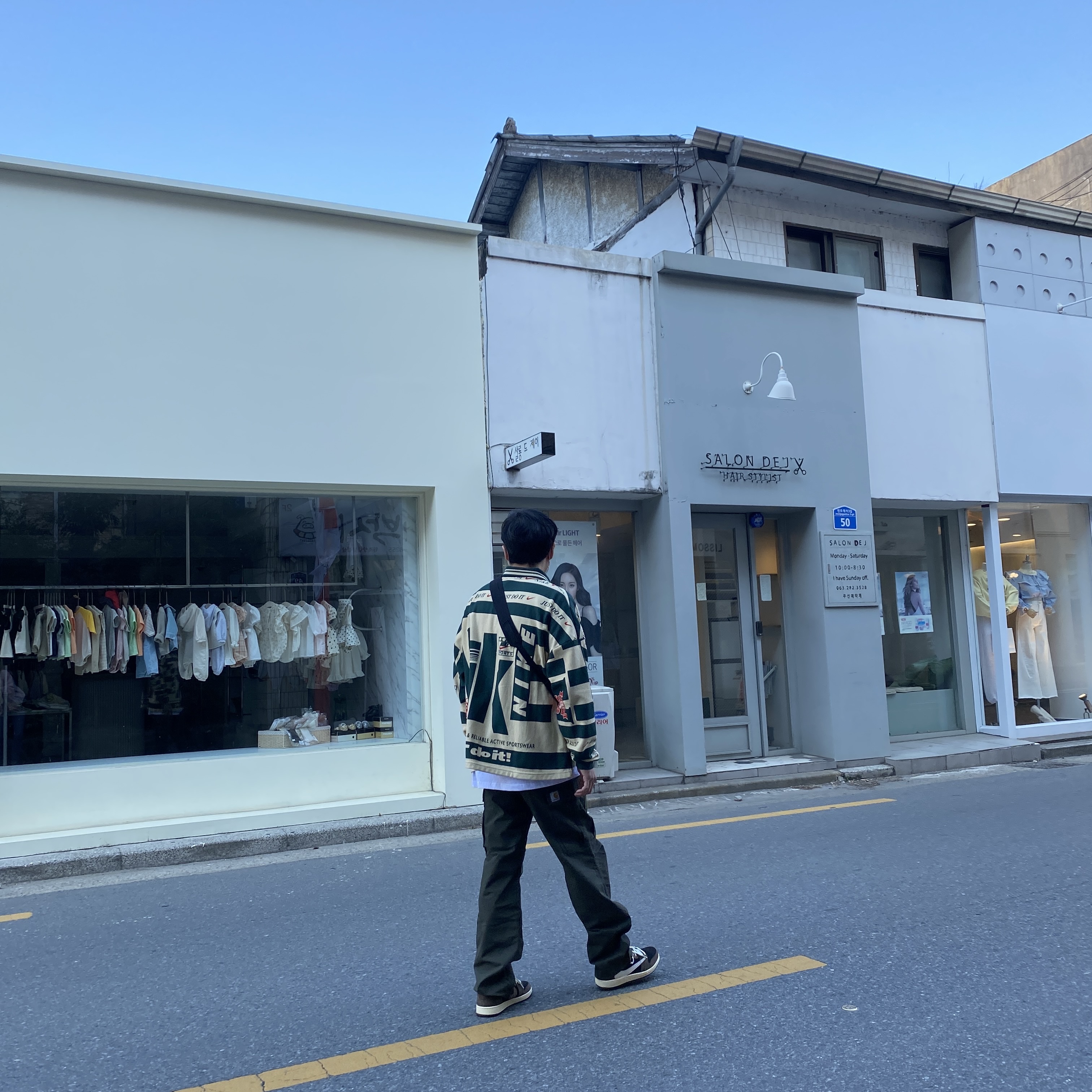 Nike x Cactus Plant Flea Market Long Sleeve Polo Natural - Asia, Jordan 1 x Travis Scott Retro Low OG SP Mocha 착용 스타일 - 2