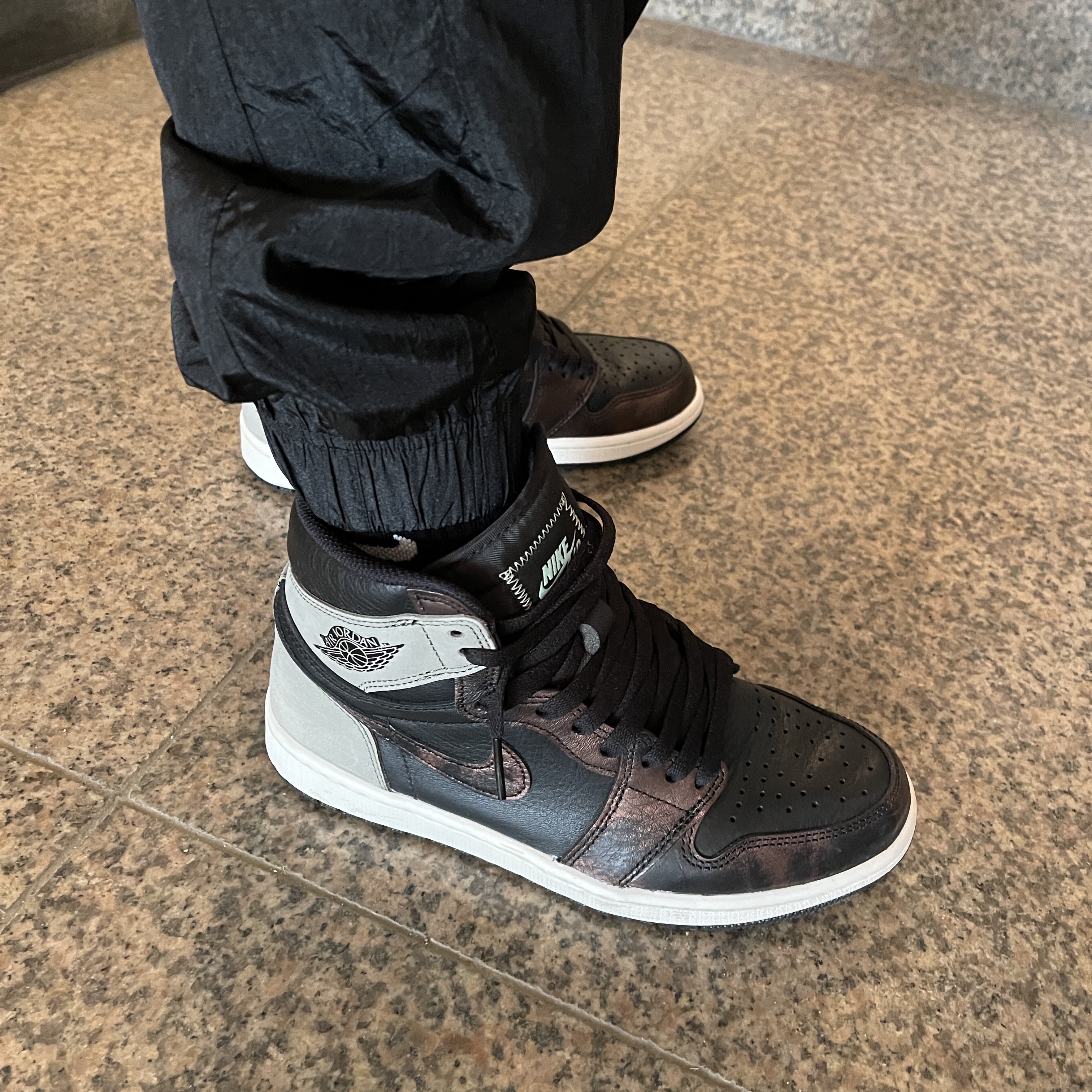 Jordan 1 Retro High OG Rust Shadow 착용 스타일 - 1