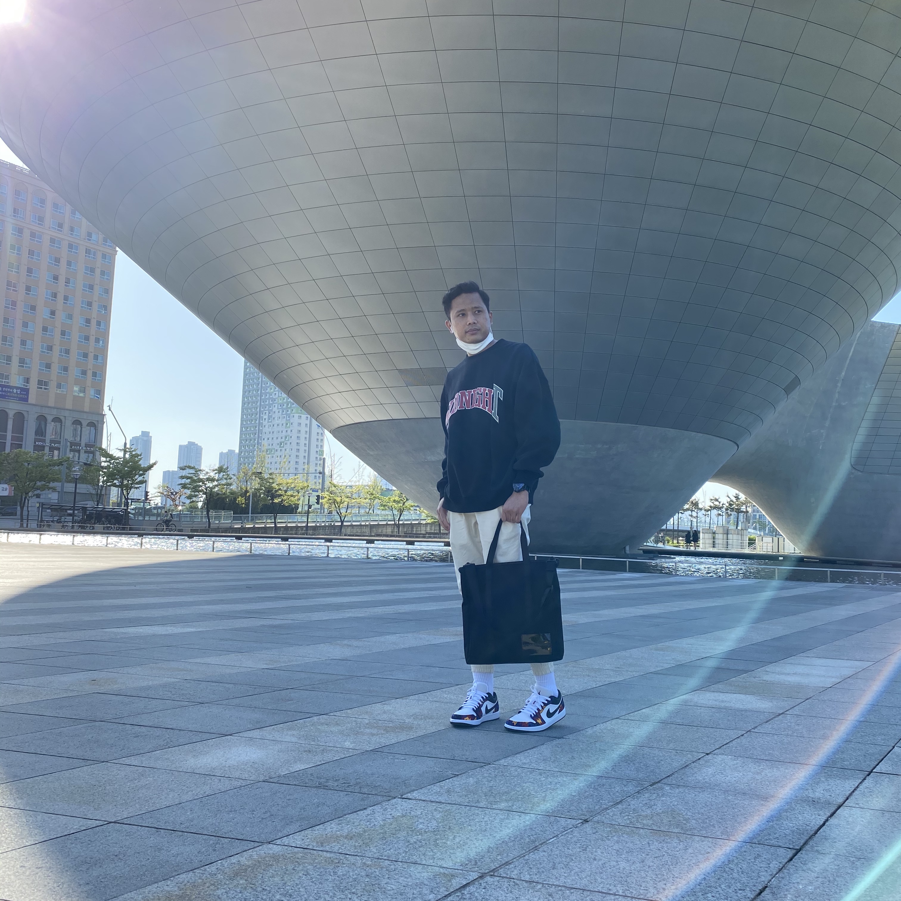 Jordan 1 Low SE Sweater 착용 스타일