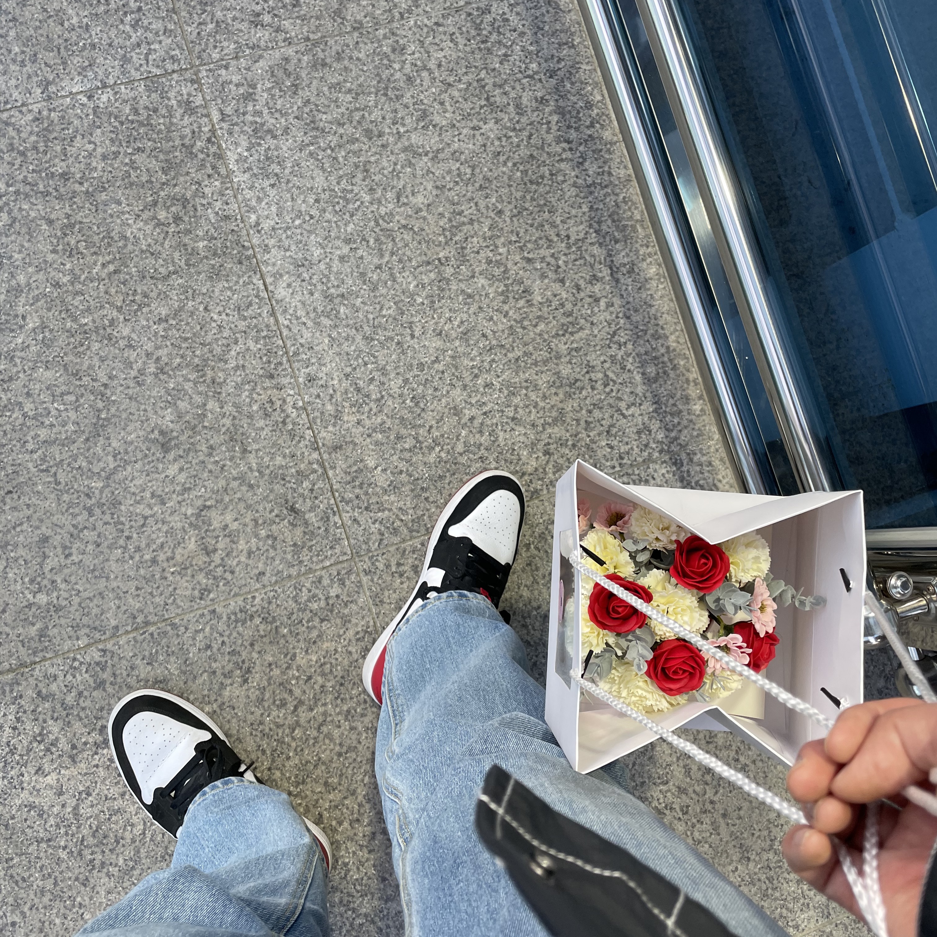 Jordan 1 Low Black Toe 착용 스타일 - 2