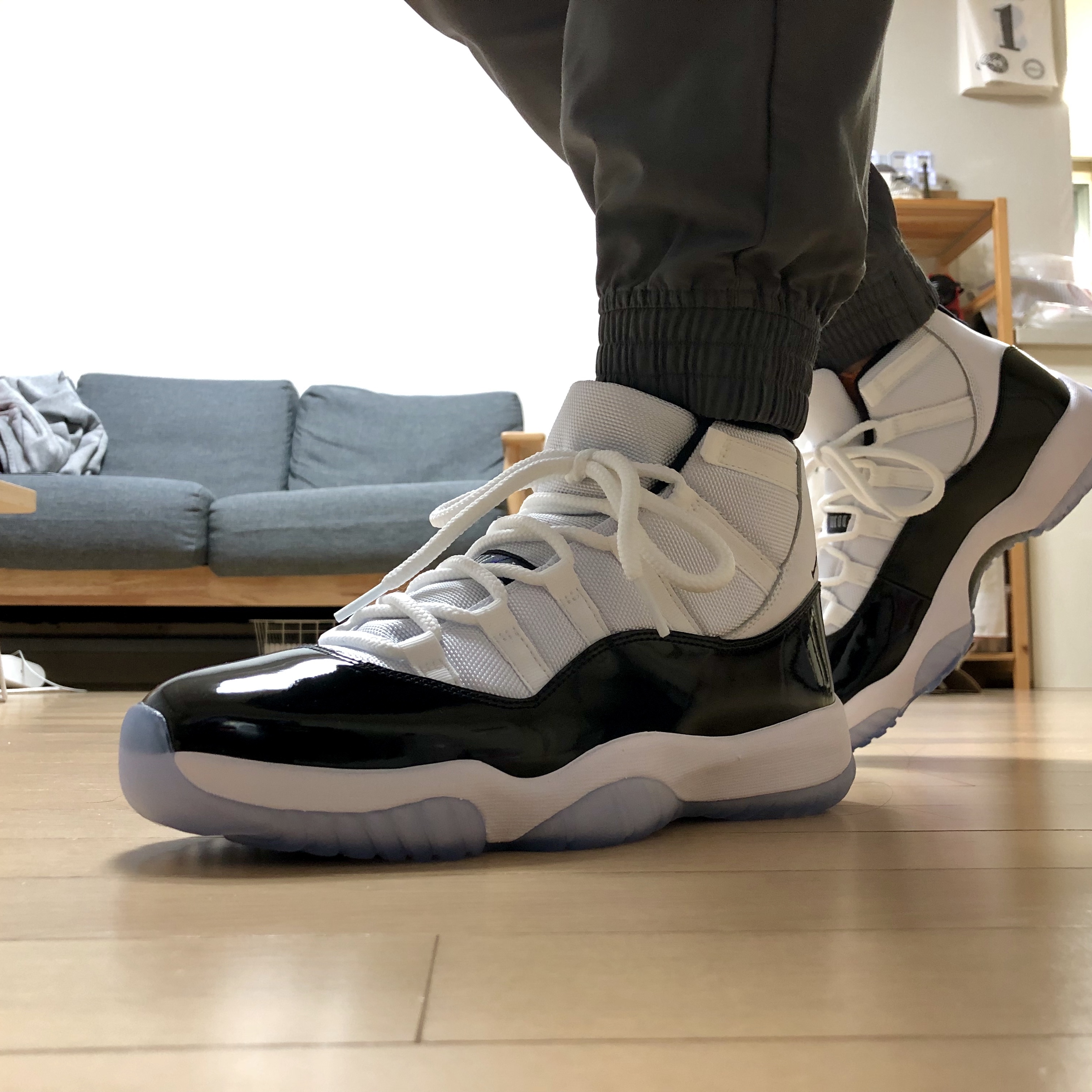 Jordan 11 Retro Concord 2018 착용 스타일 - 4