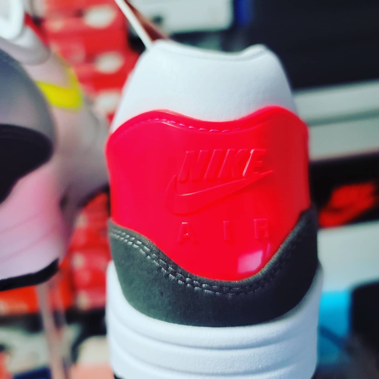 Nike Air Max 1 EOI 착용 스타일 - 3