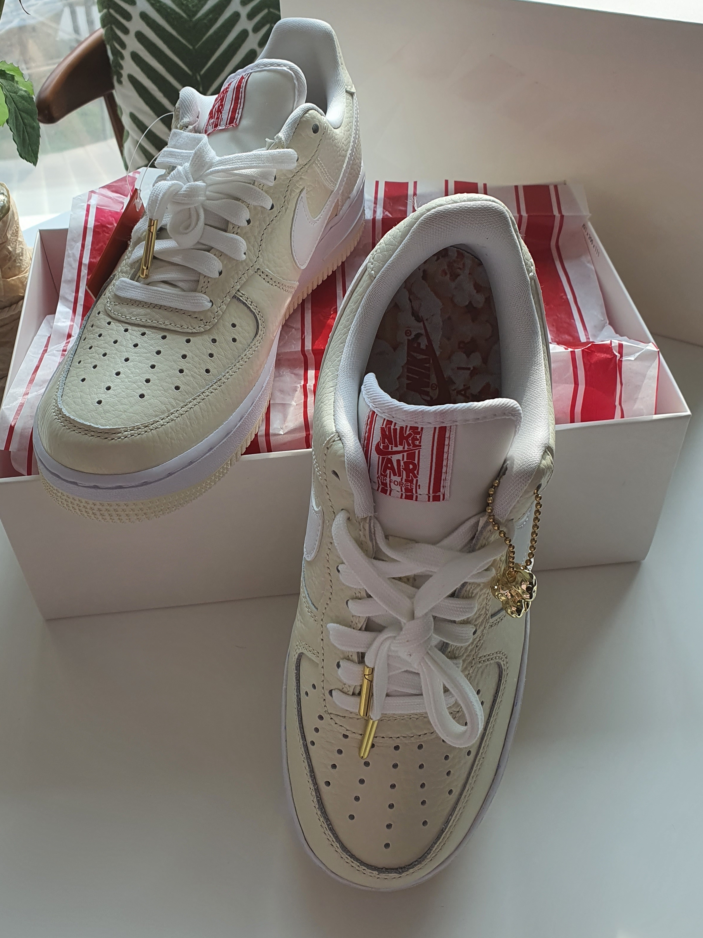 Nike Air Force 1 '07 PRM Popcorn 착용 스타일 - 2