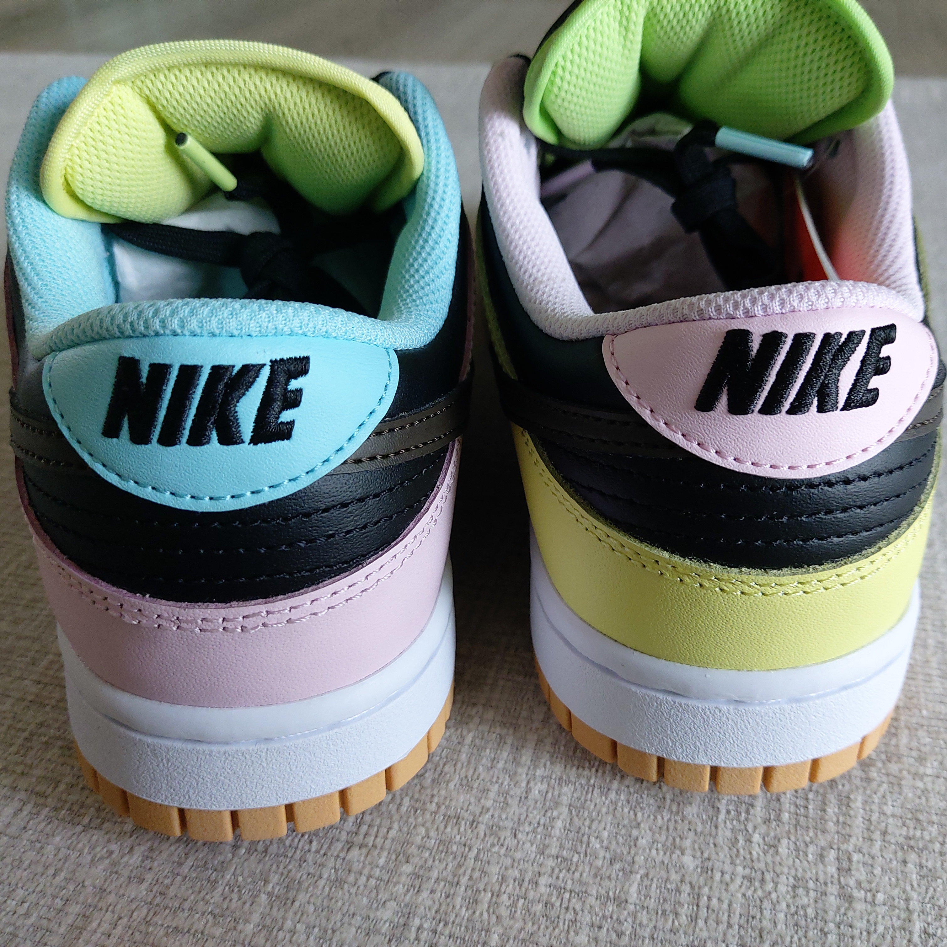 Nike Dunk Low SE Free.99 Black, Nike Dunk Low Retro Varsity Green 착용 스타일 - 4