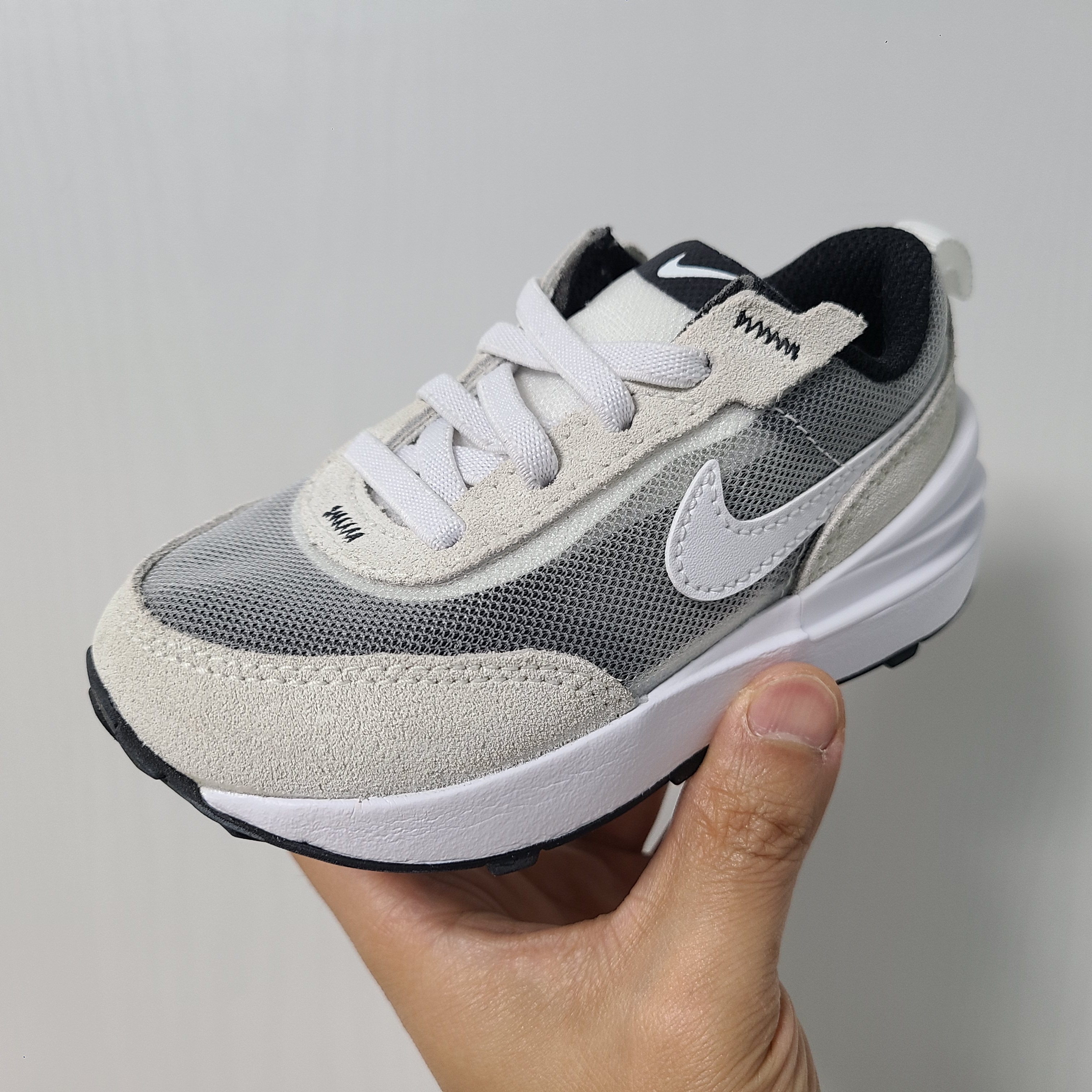 (TD) Nike Waffle One Infinite Lilac 착용 스타일