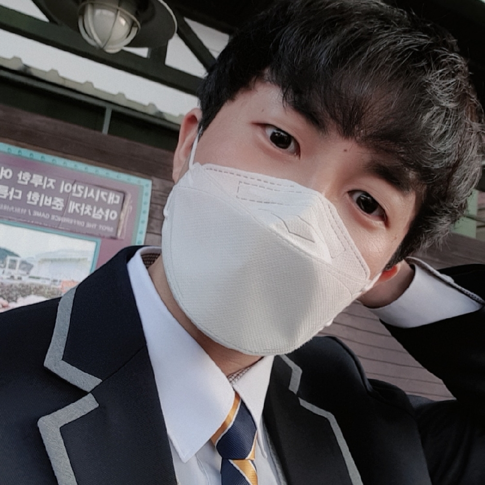 KREAM 프로필 이미지