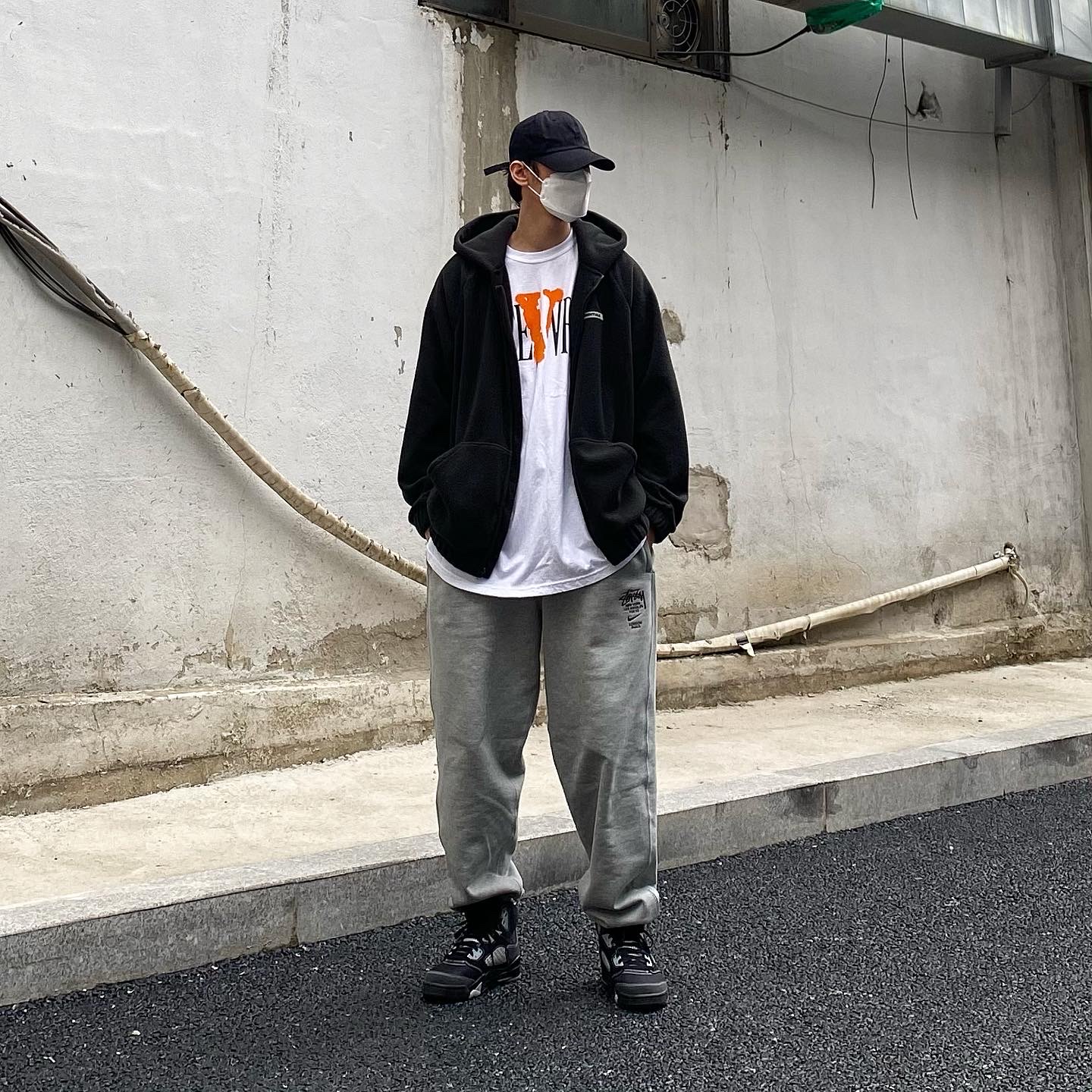 Jordan 5 Retro Anthracite, Nike x Stussy NRG ZR Fleece Pants Heather Grey - US/EU 착용 스타일 - 1