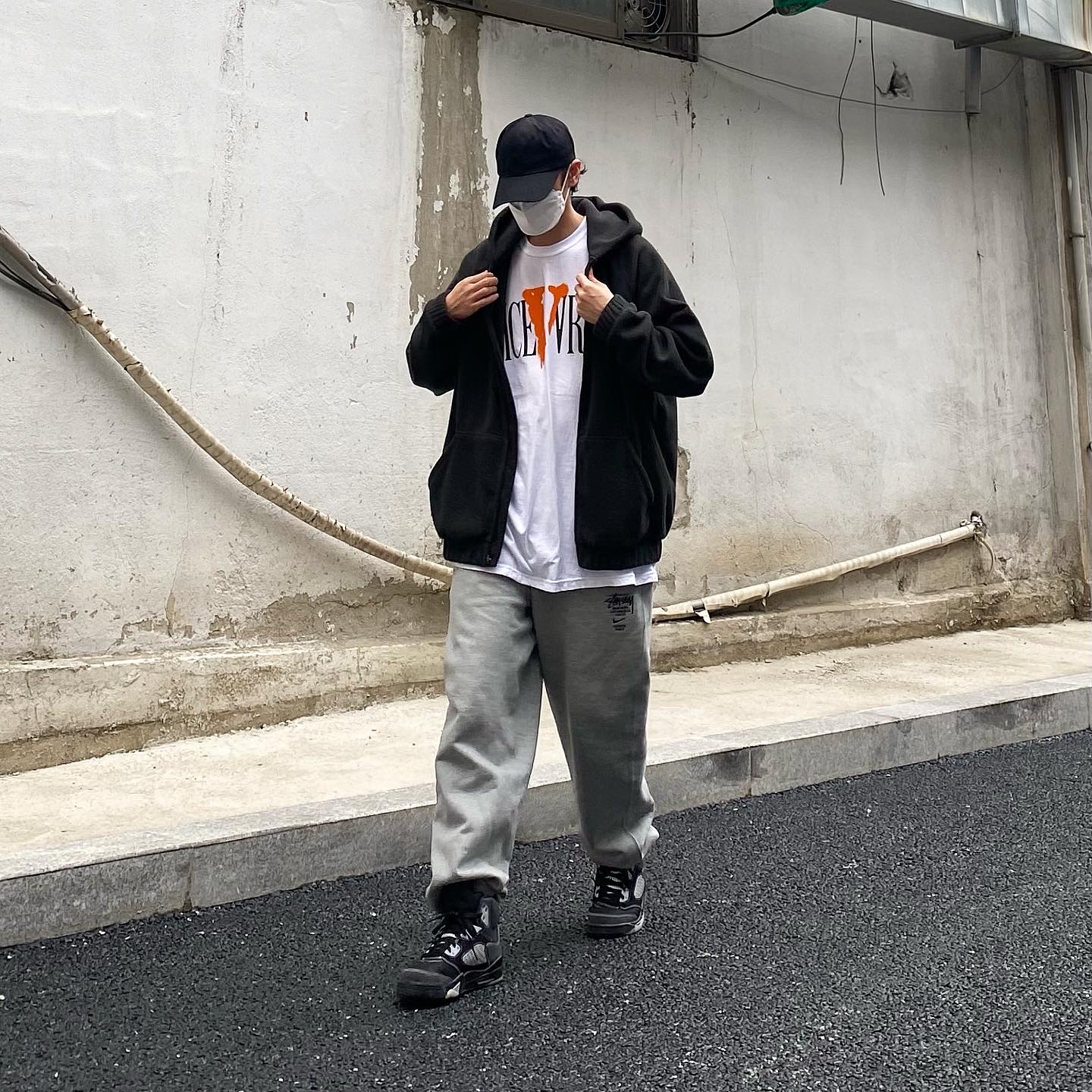 Jordan 5 Retro Anthracite, Nike x Stussy NRG ZR Fleece Pants Heather Grey - US/EU 착용 스타일 - 3