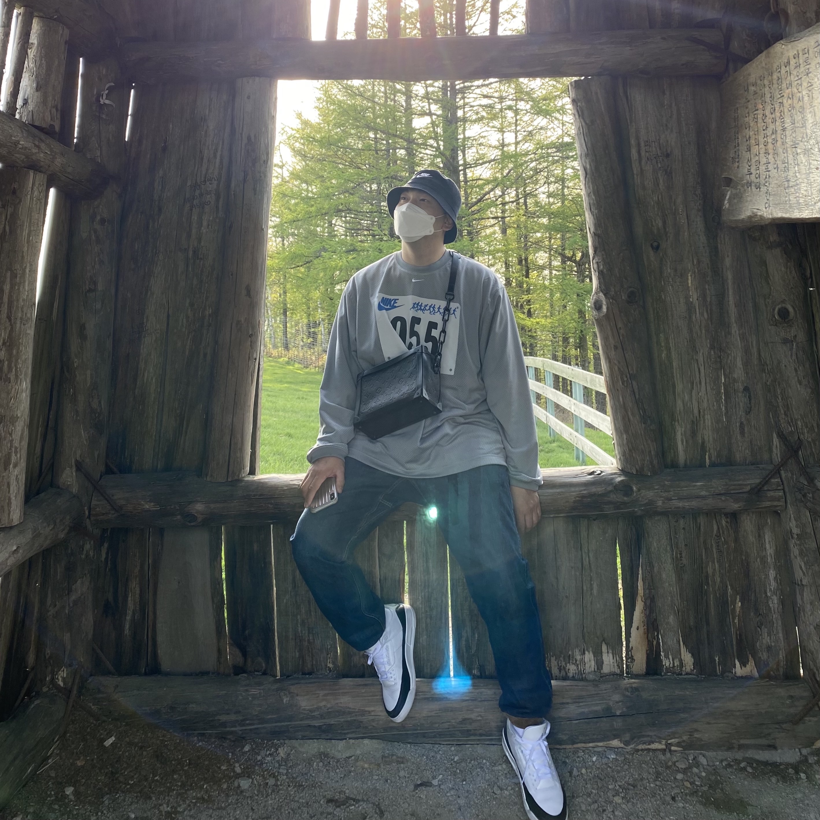 Jordan 3 x Fragment Retro SP White Black, Nike x Cactus Plant Flea Market L/S Jersey Grey - US/EU 착용 스타일