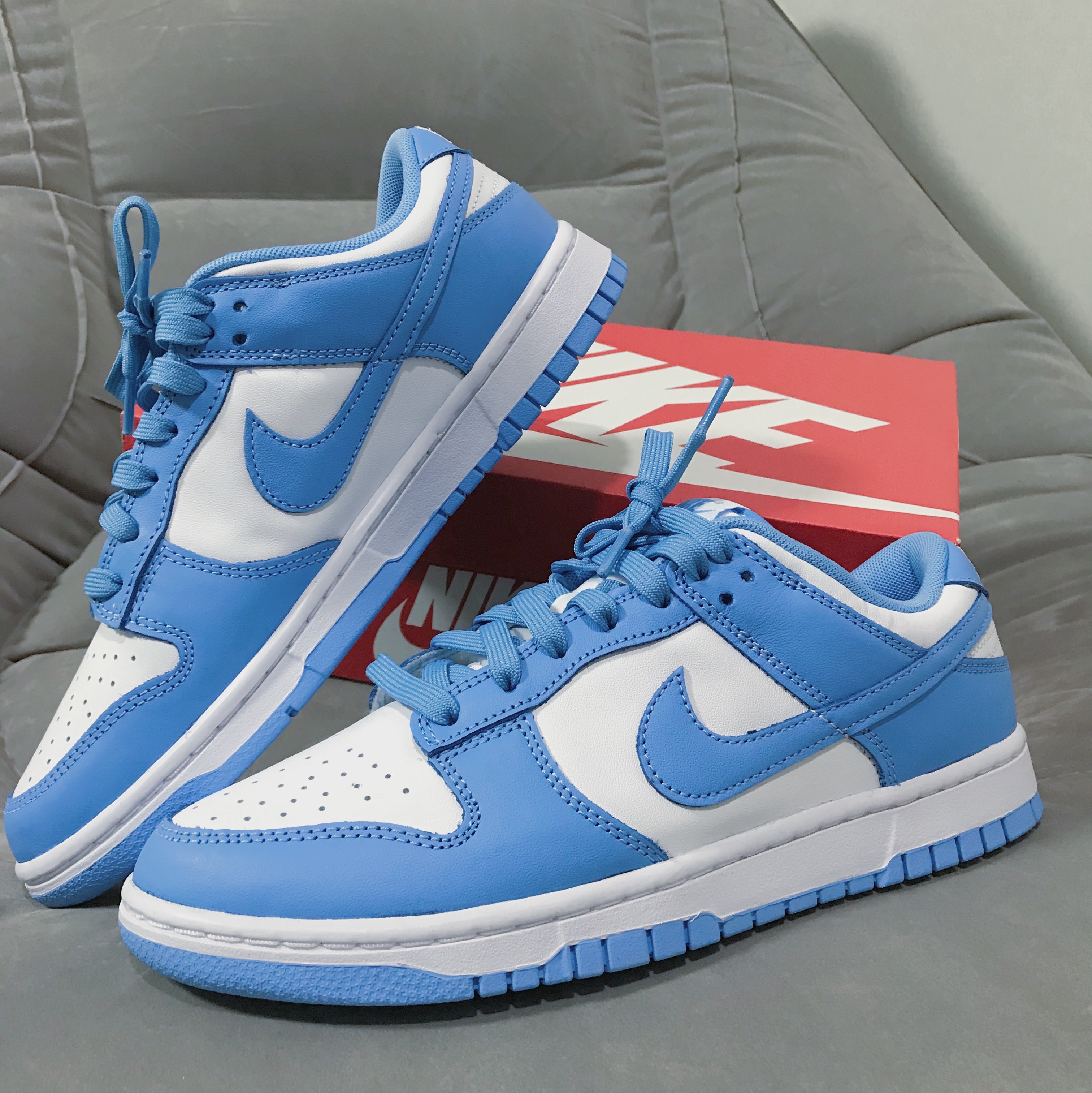 Nike Dunk Low Retro University Blue 착용 스타일 - 1
