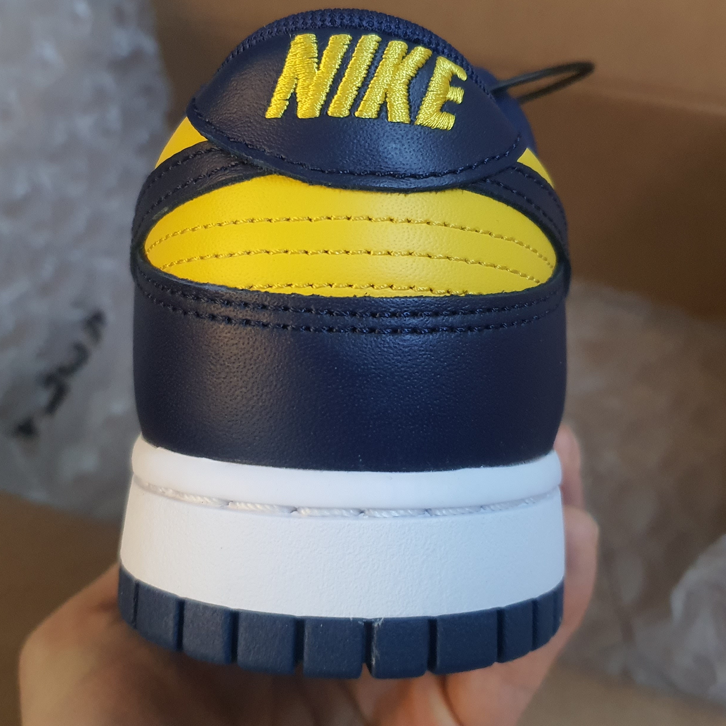 Nike Dunk Low Retro Varsity Maize 착용 스타일 - 3