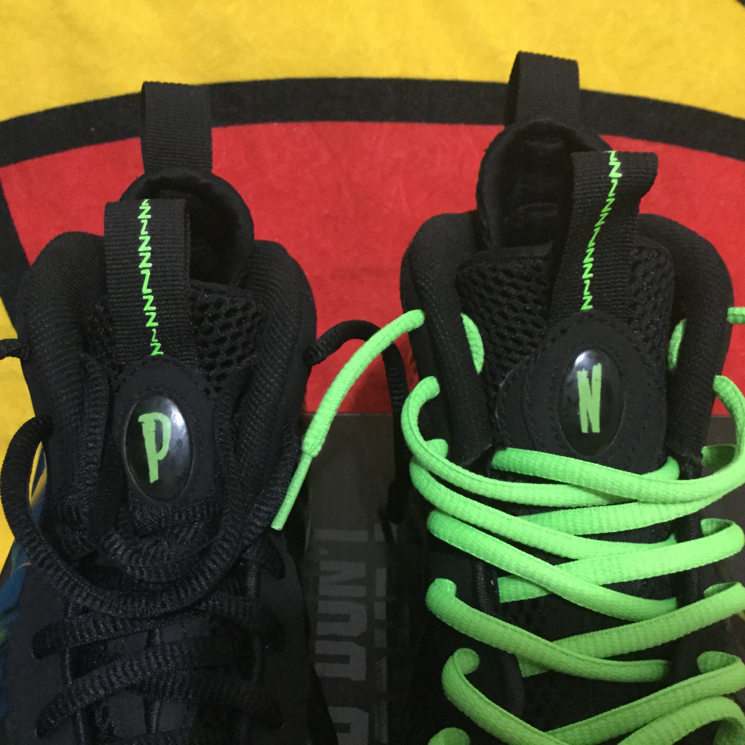 Nike Air Foamposite One ParaNorman 착용 스타일 - 2