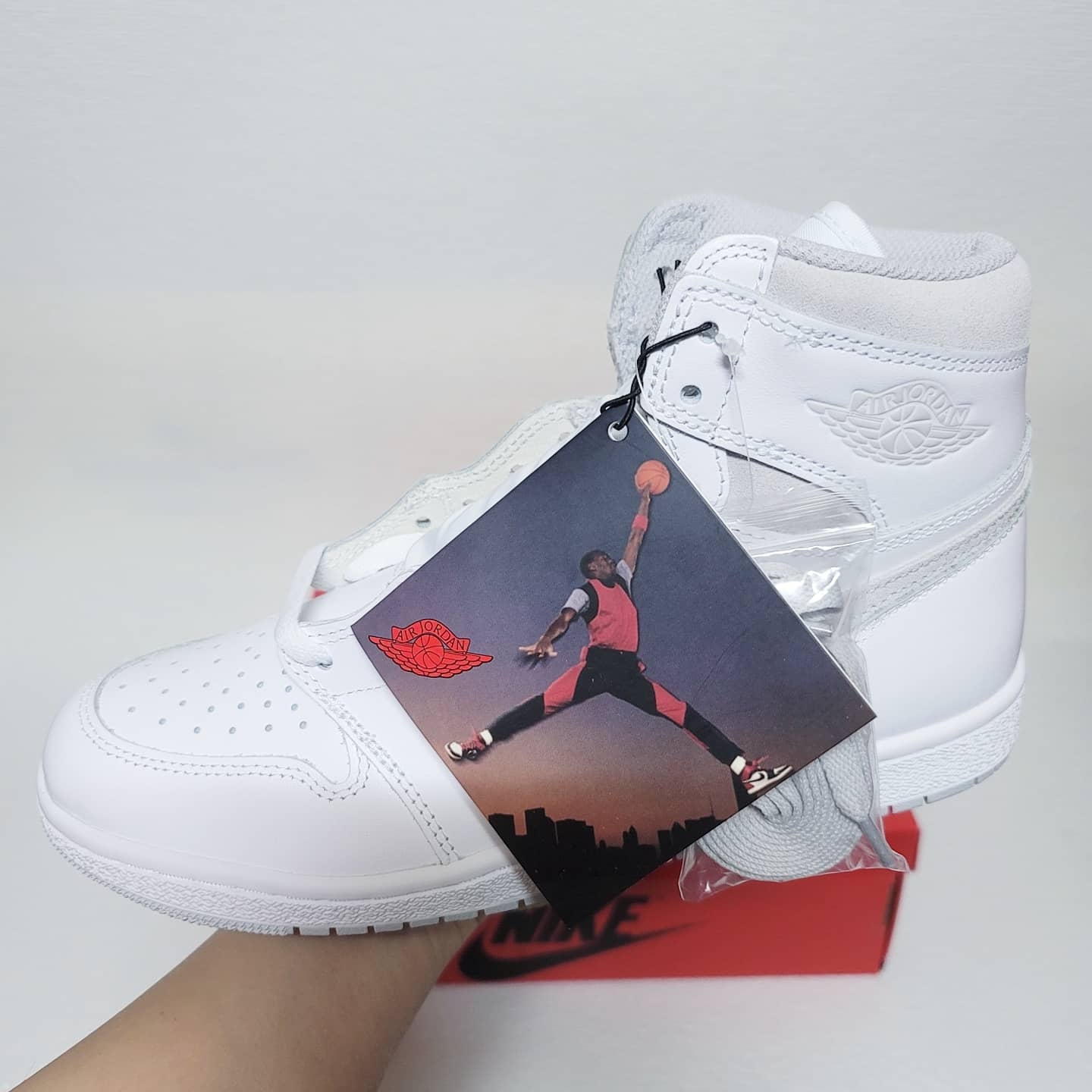 Jordan 1 High 85 Neutral Grey 착용 스타일 - 1
