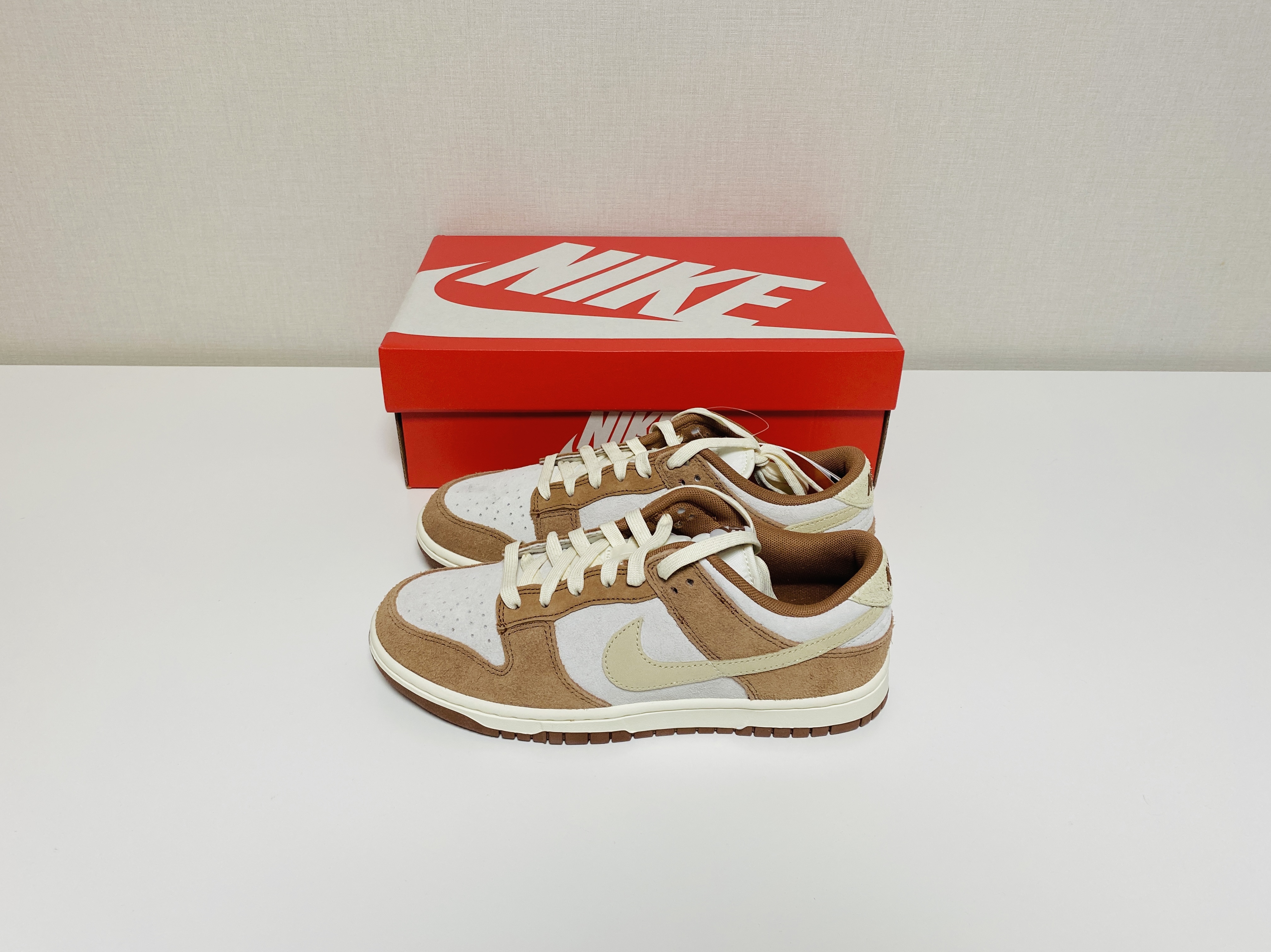 Nike Dunk Low Pro Premium Medium Curry 착용 스타일