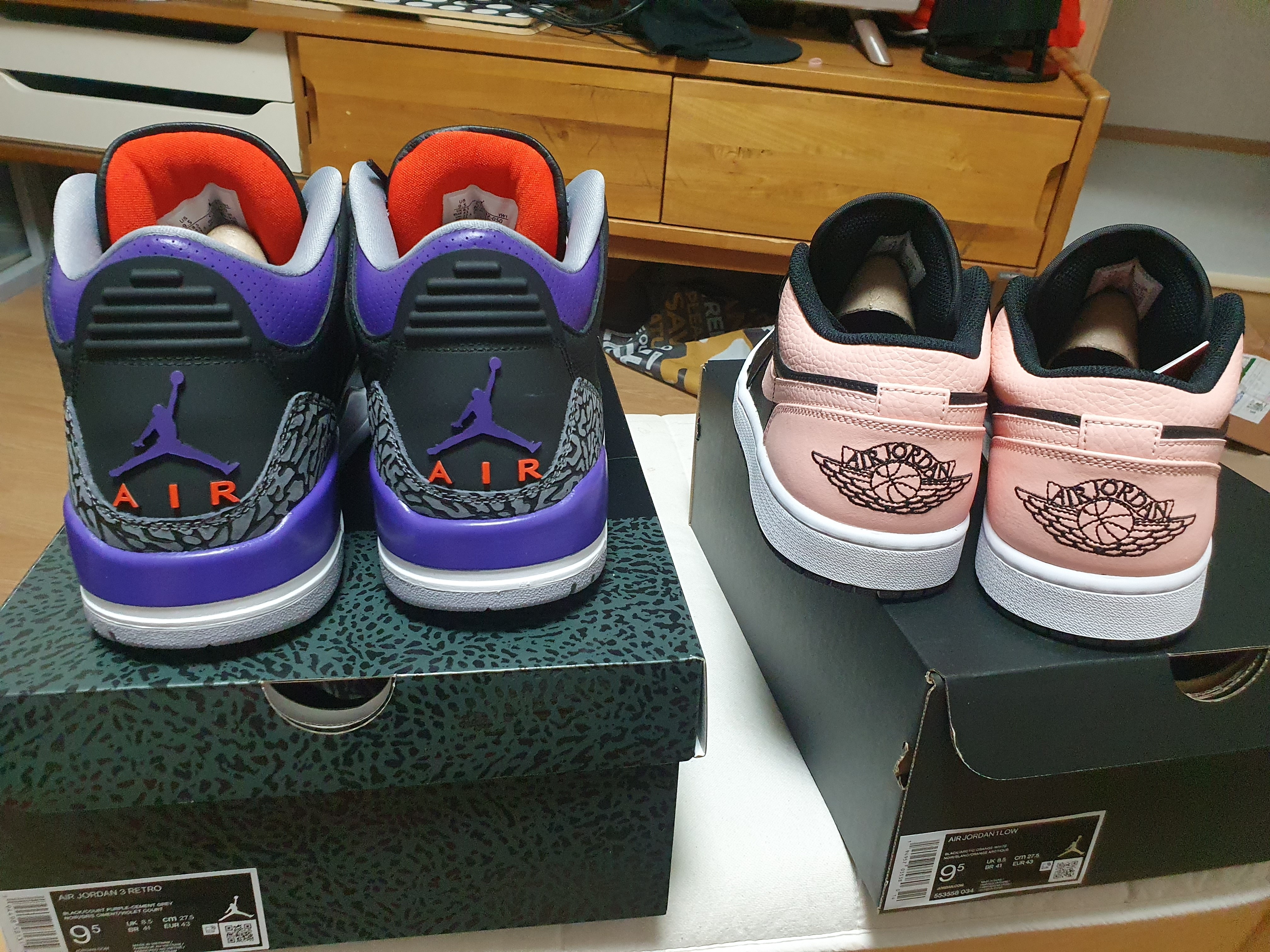 Jordan 3 Retro Court Purple, Jordan 1 Low Crimson Tint 착용 스타일 - 3