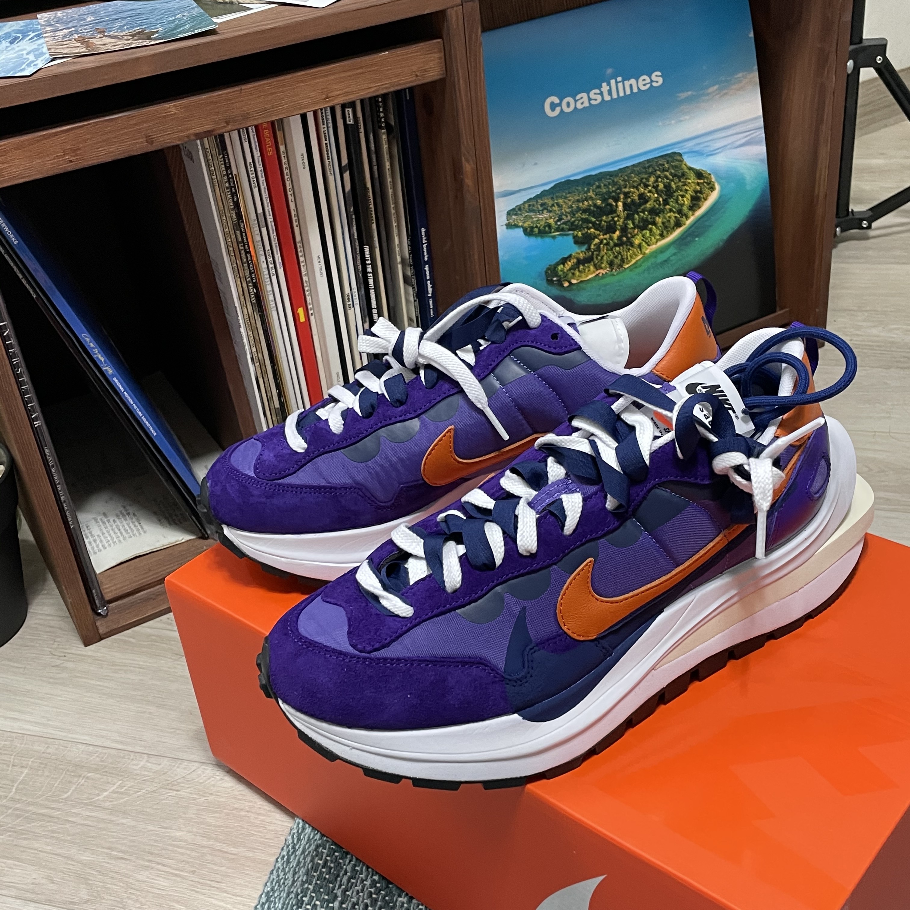 Nike x Sacai VaporWaffle Dark Iris 착용 스타일