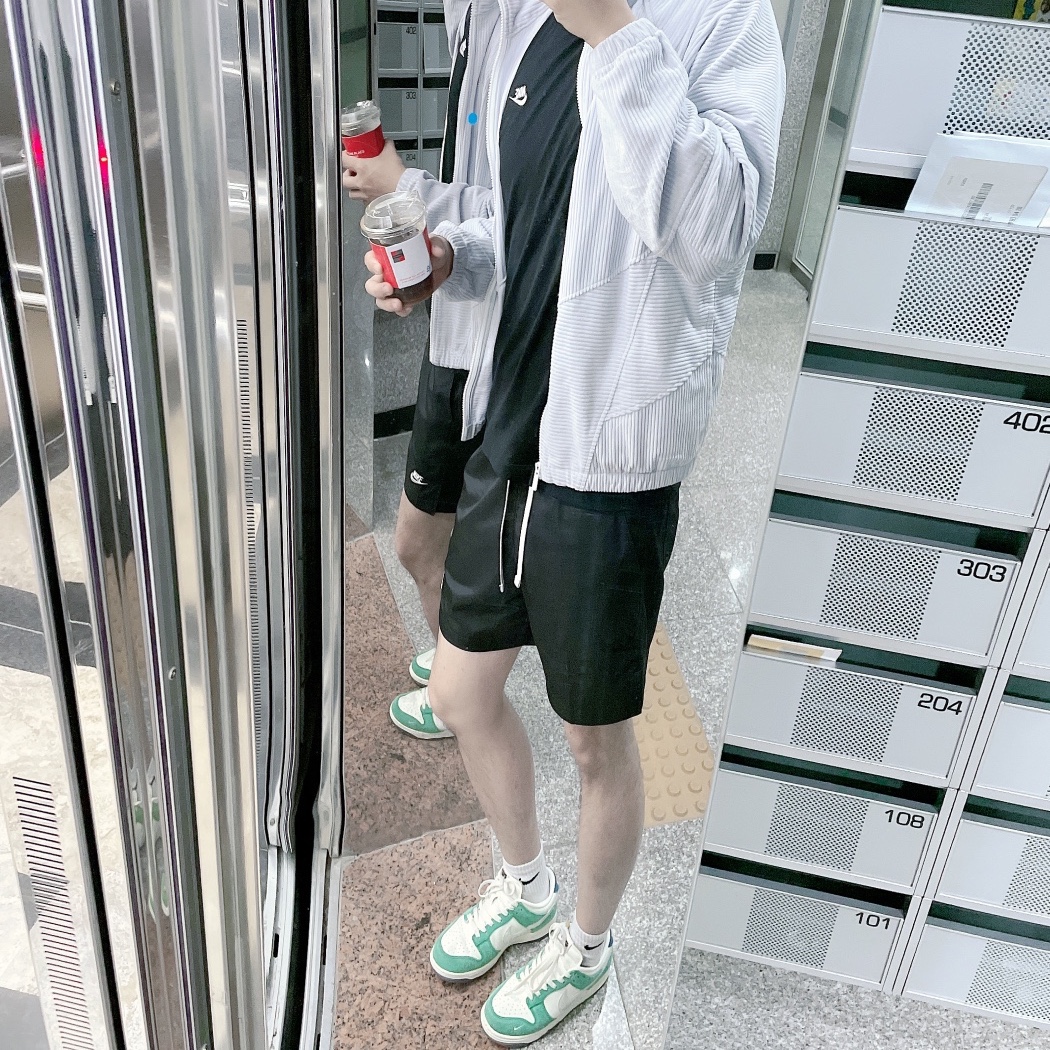 Nike x Kasina Dunk Low Road Sign - Kasina Exclusive 착용 스타일