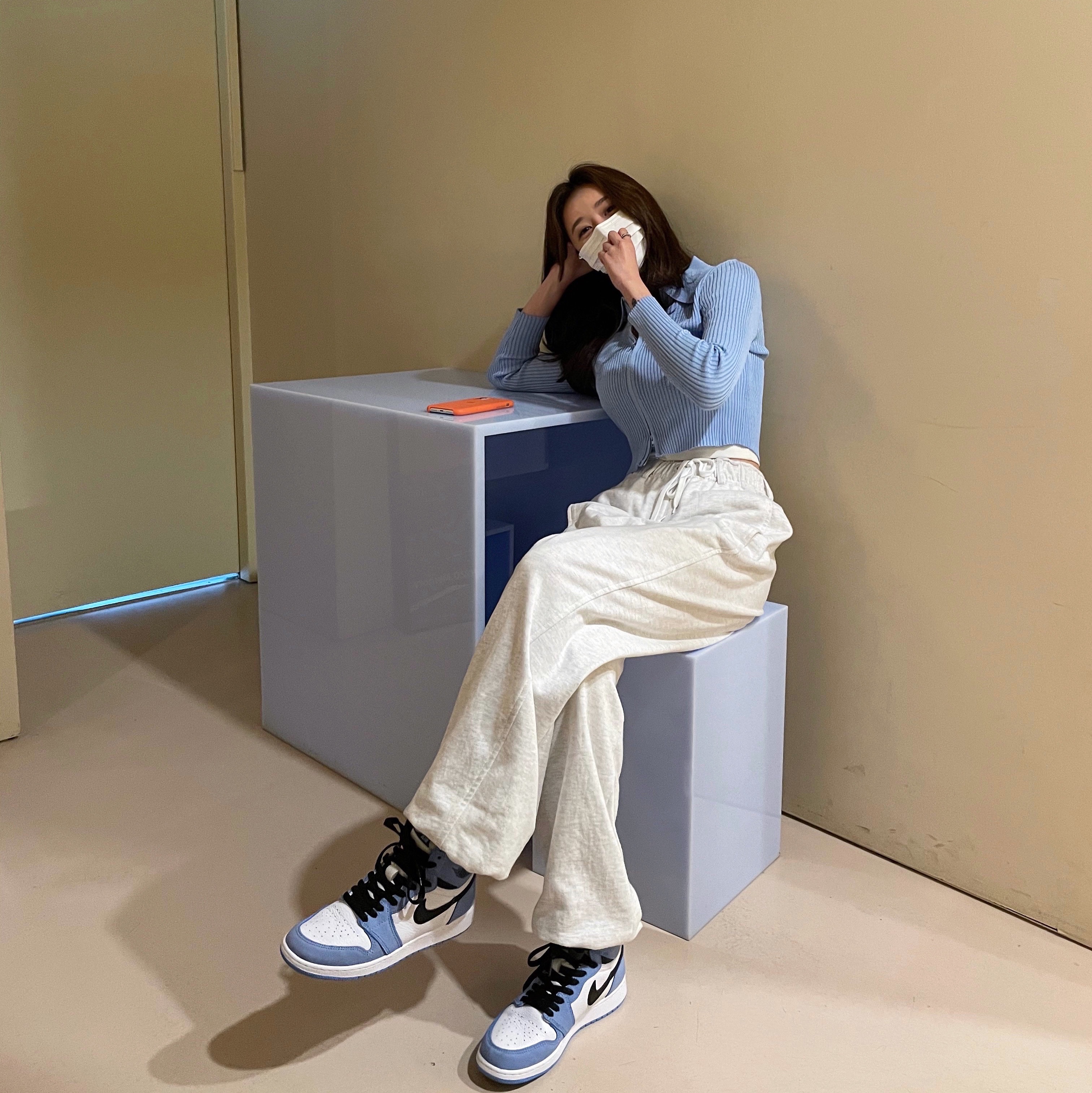 Jordan 1 Retro High OG University Blue, (GS) Jordan 1 Retro High OG University Blue 착용 스타일
