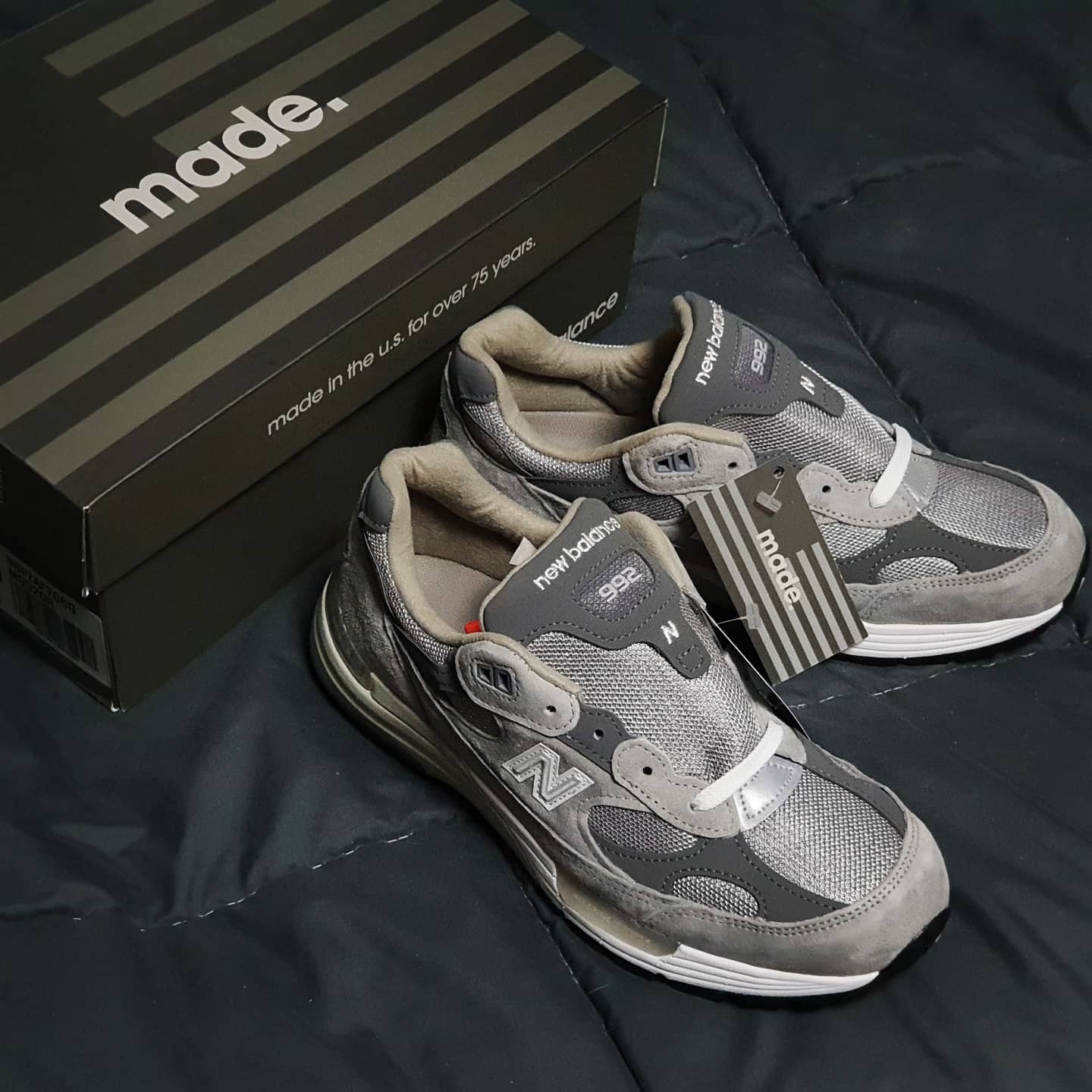 New Balance 992 Made in USA Grey - D Standard 착용 스타일 - 2