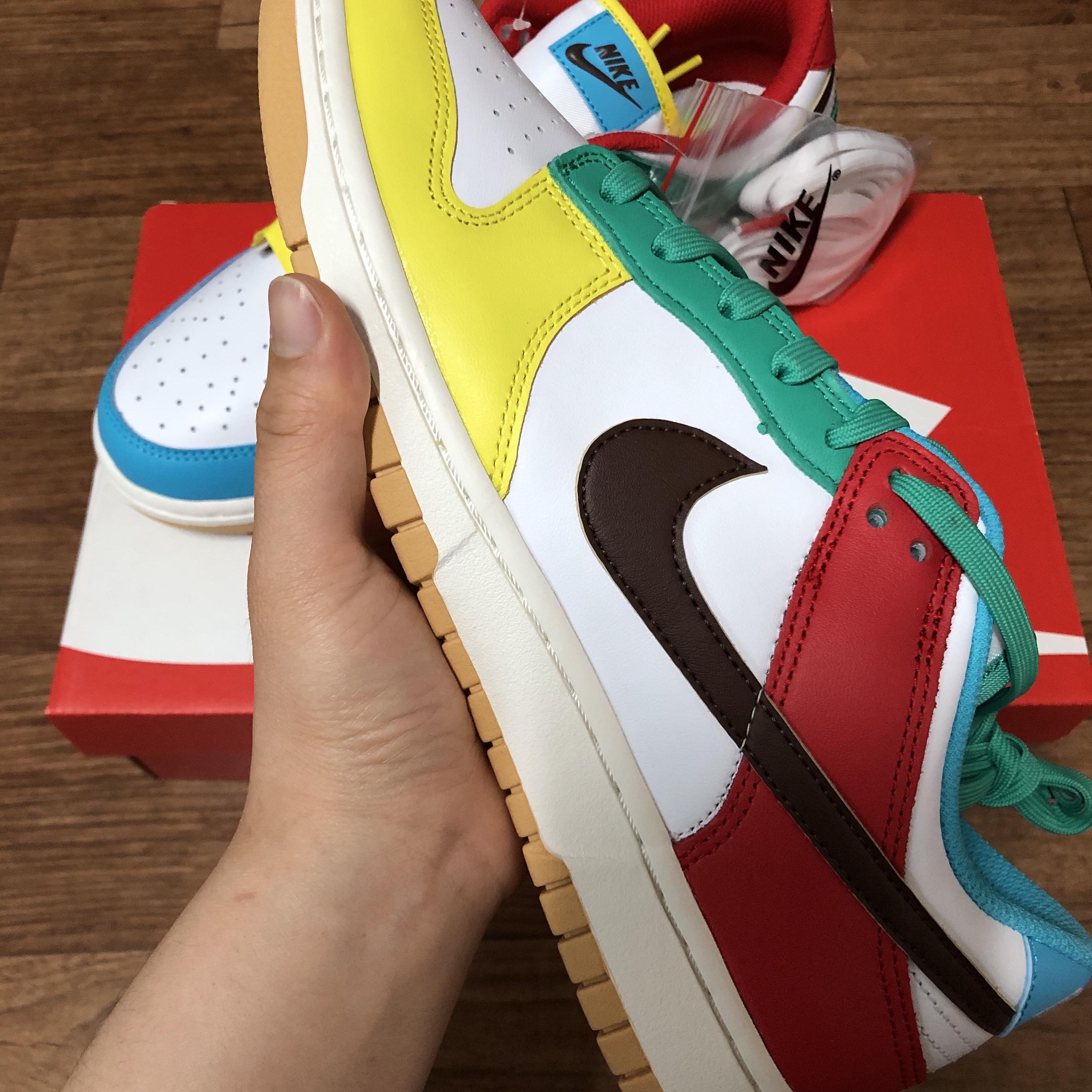 Nike Dunk Low SE Free.99 White 착용 스타일 - 2