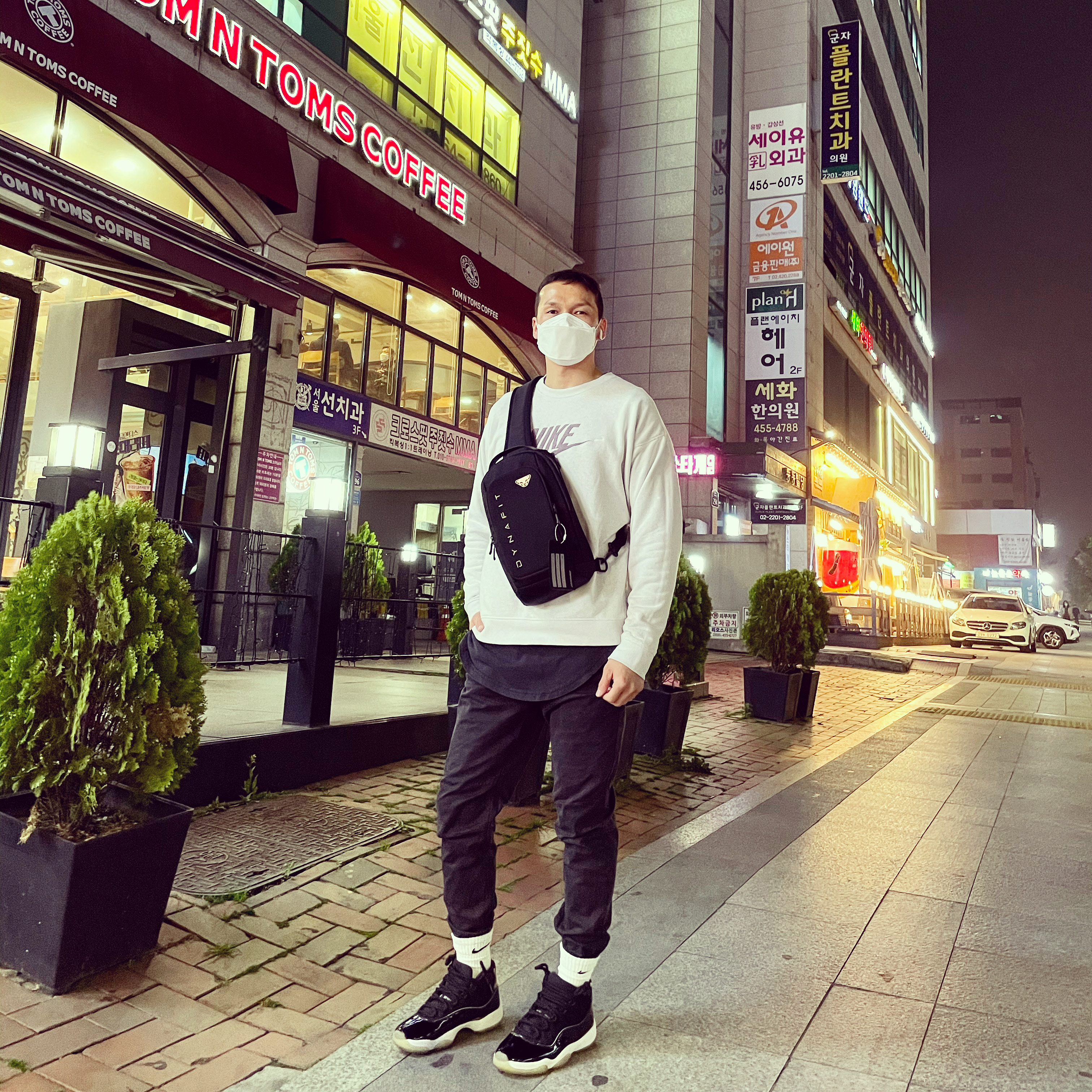 Jordan 11 Retro Space Jam 2016 착용 스타일