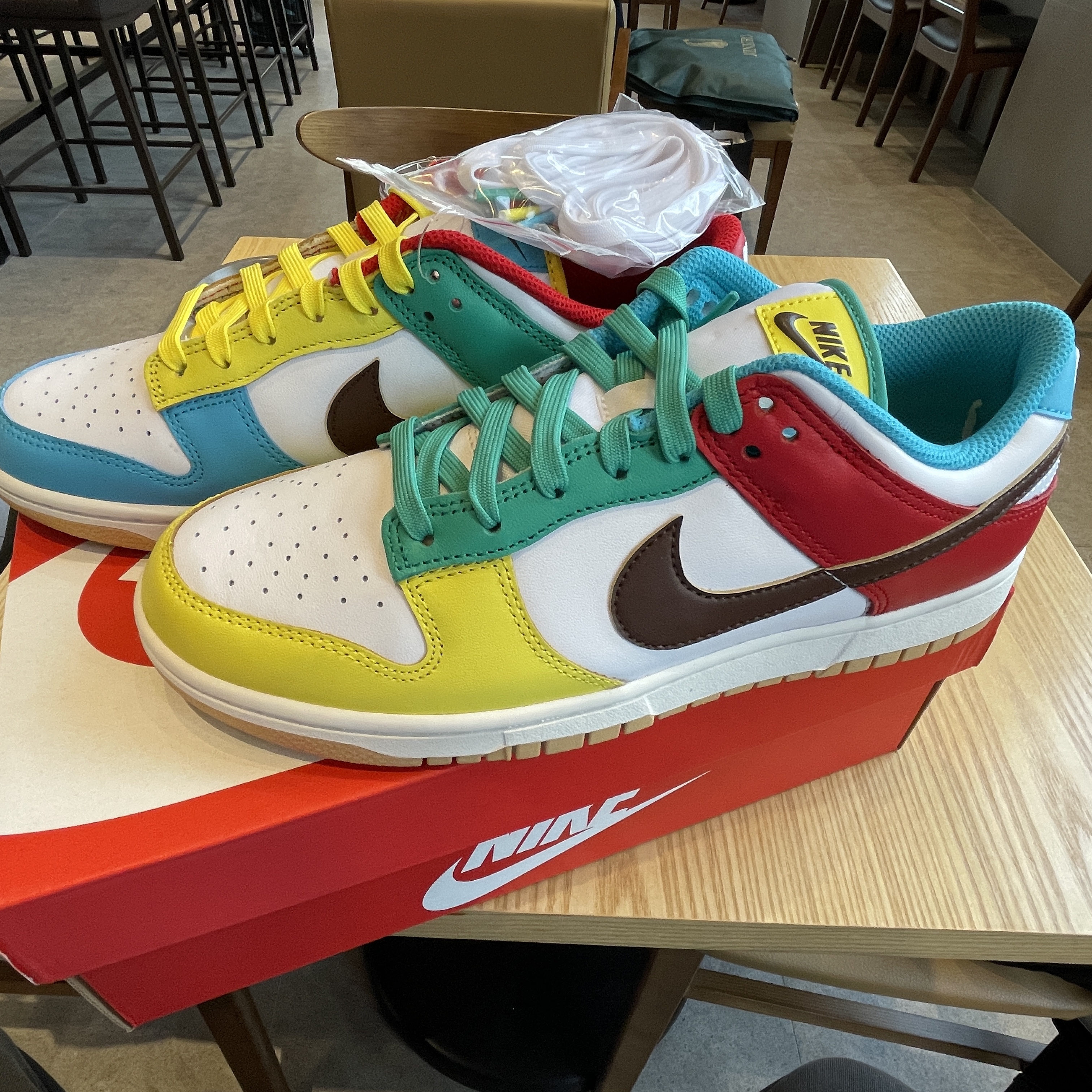 Nike Dunk Low SE Free.99 White 착용 스타일 - 3