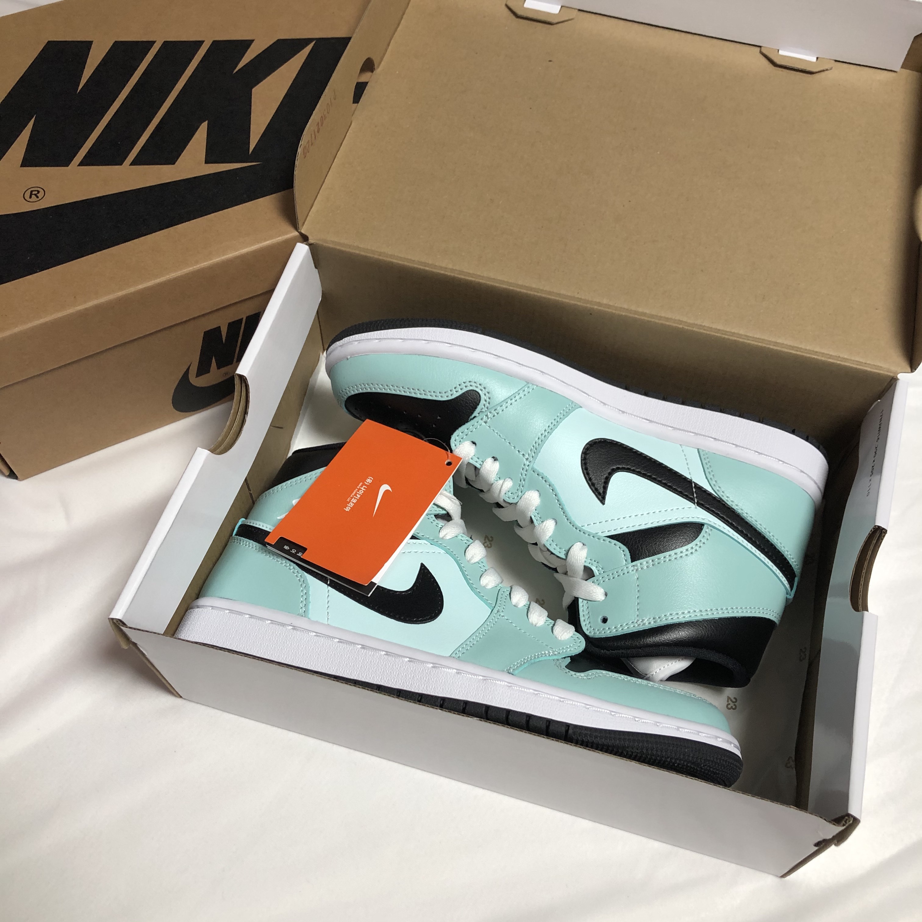 (W) Jordan 1 Mid Teal Tint 착용 스타일 - 3