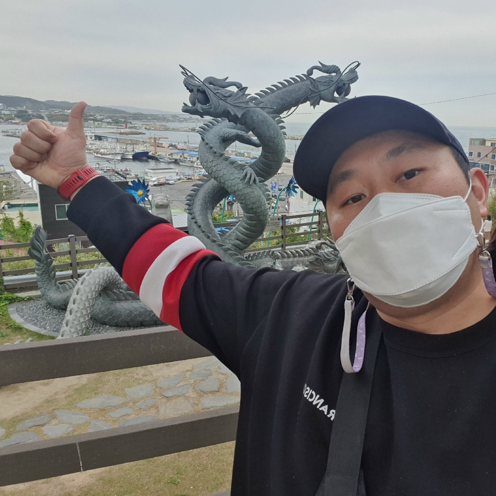 KREAM 프로필 이미지