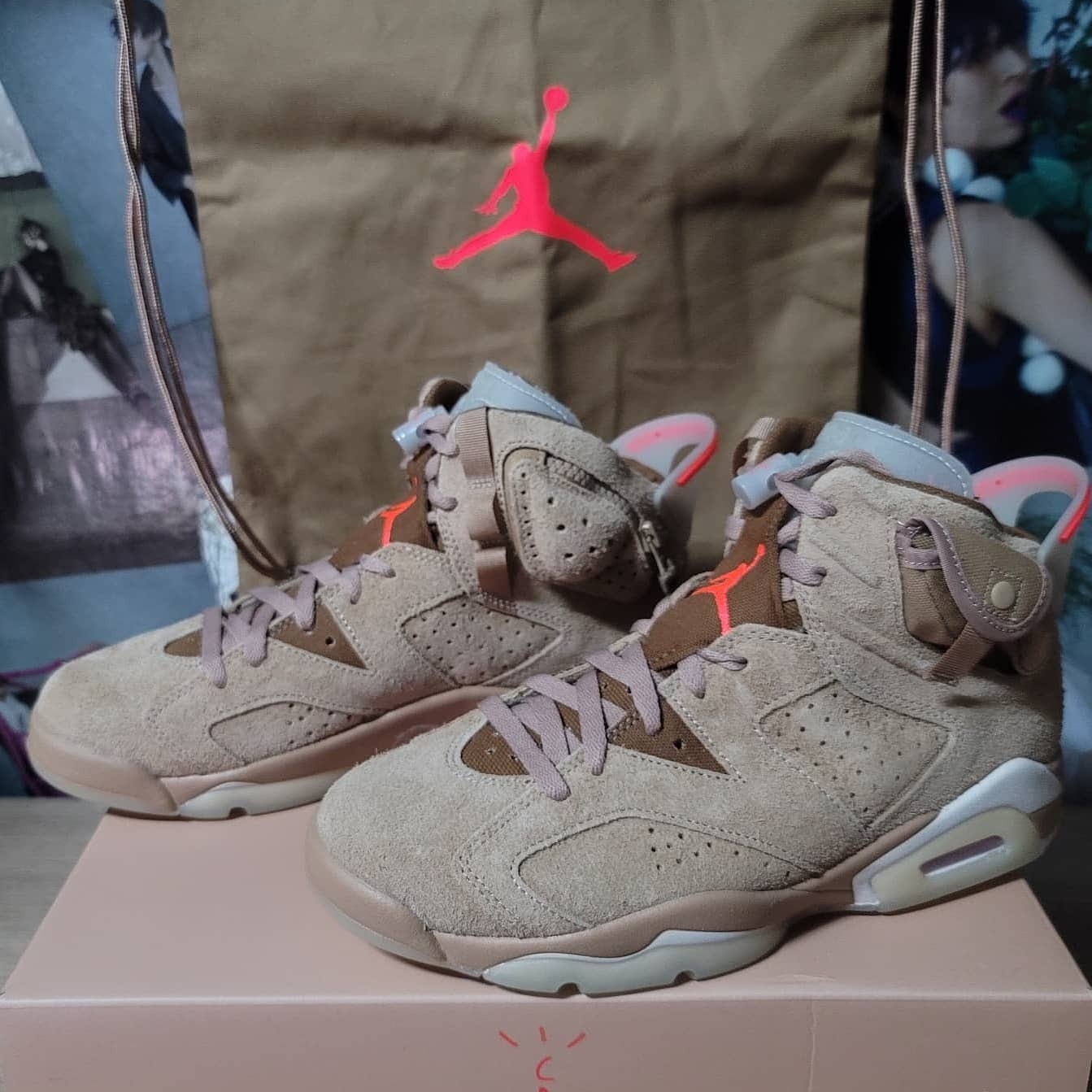 Jordan 6 x Travis Scott Retro SP British Khaki 착용 스타일 - 2