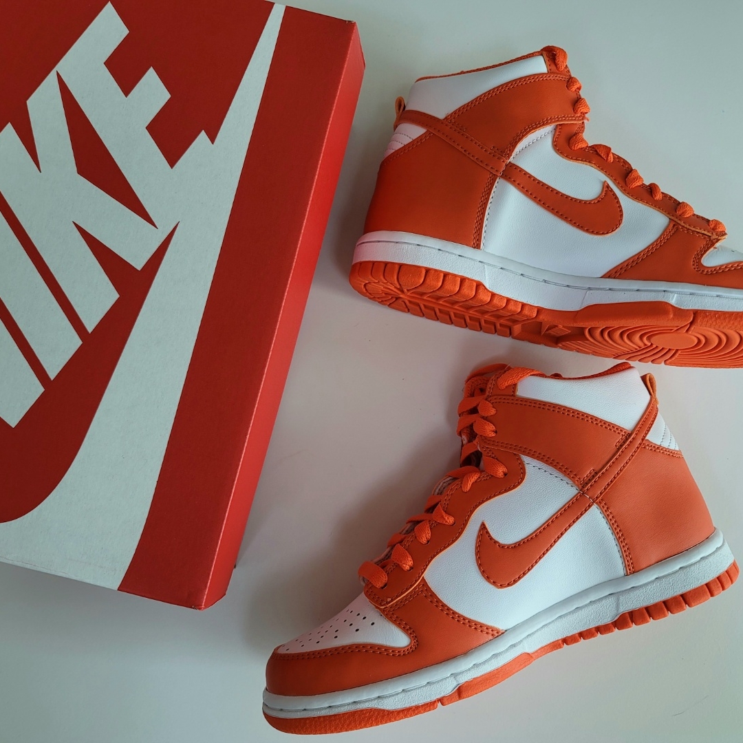 Nike Dunk High Retro Orange Blaze 착용 스타일