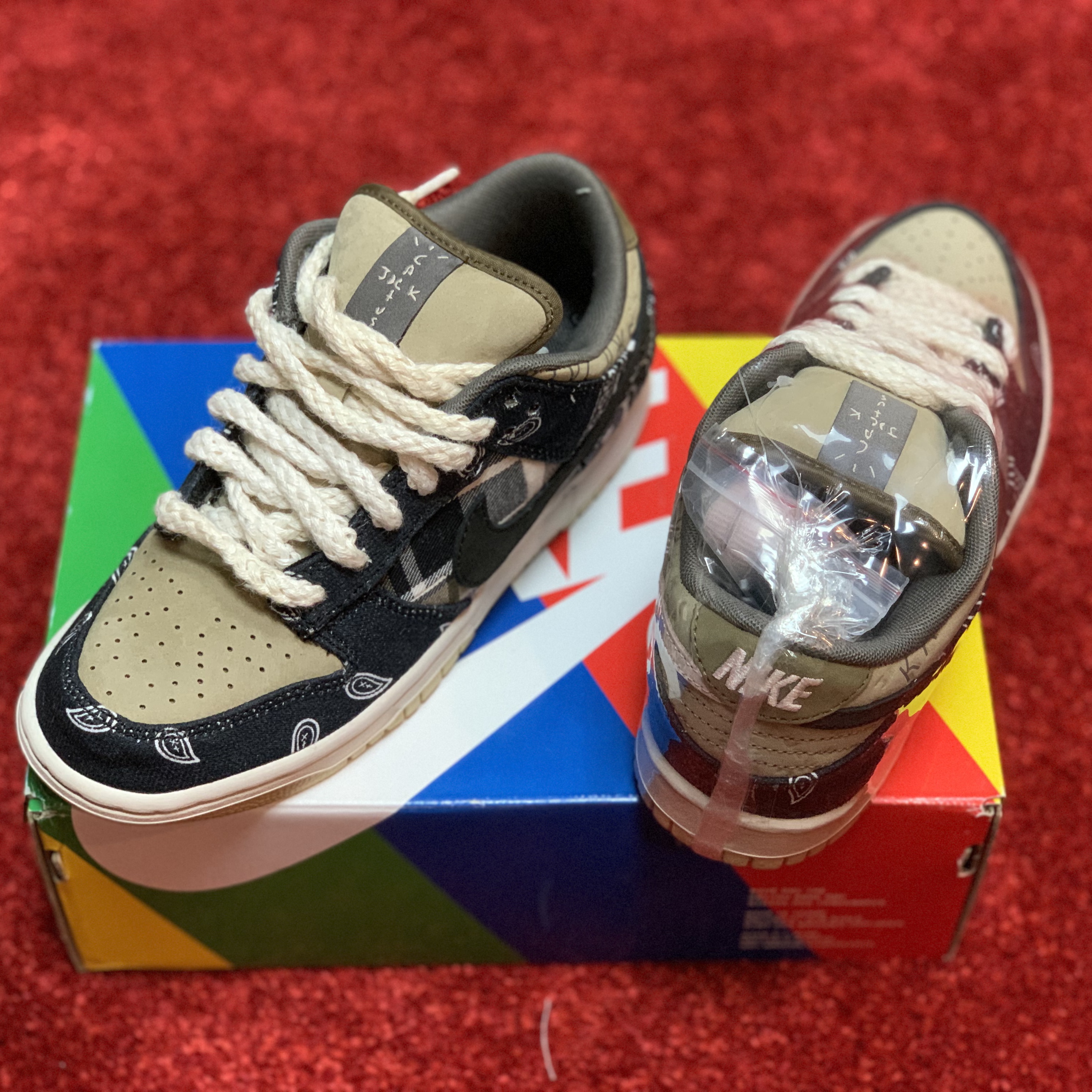 Nike x Travis Scott SB Dunk Low 착용 스타일 - 1