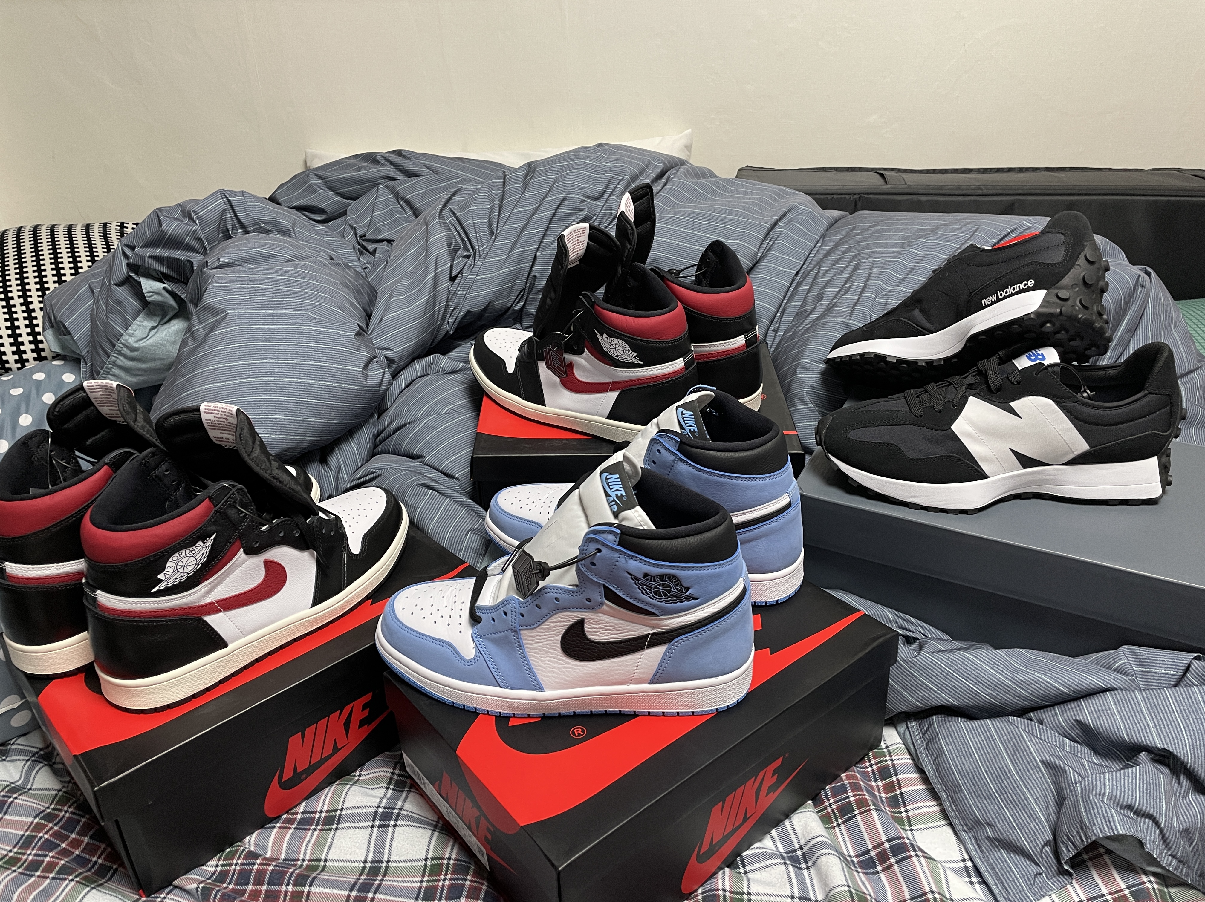 Jordan 1 Retro High OG University Blue, Jordan 1 Retro High OG Gym Red 착용 스타일