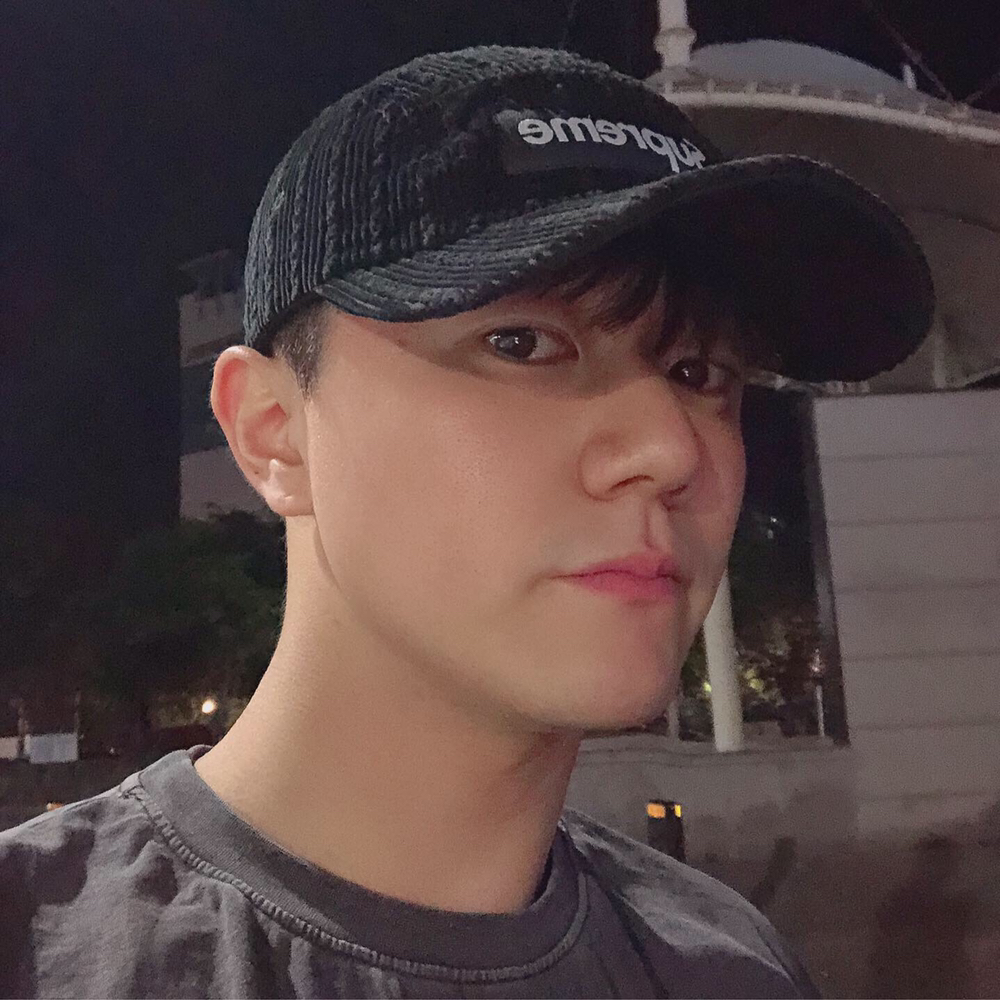 KREAM 프로필 이미지