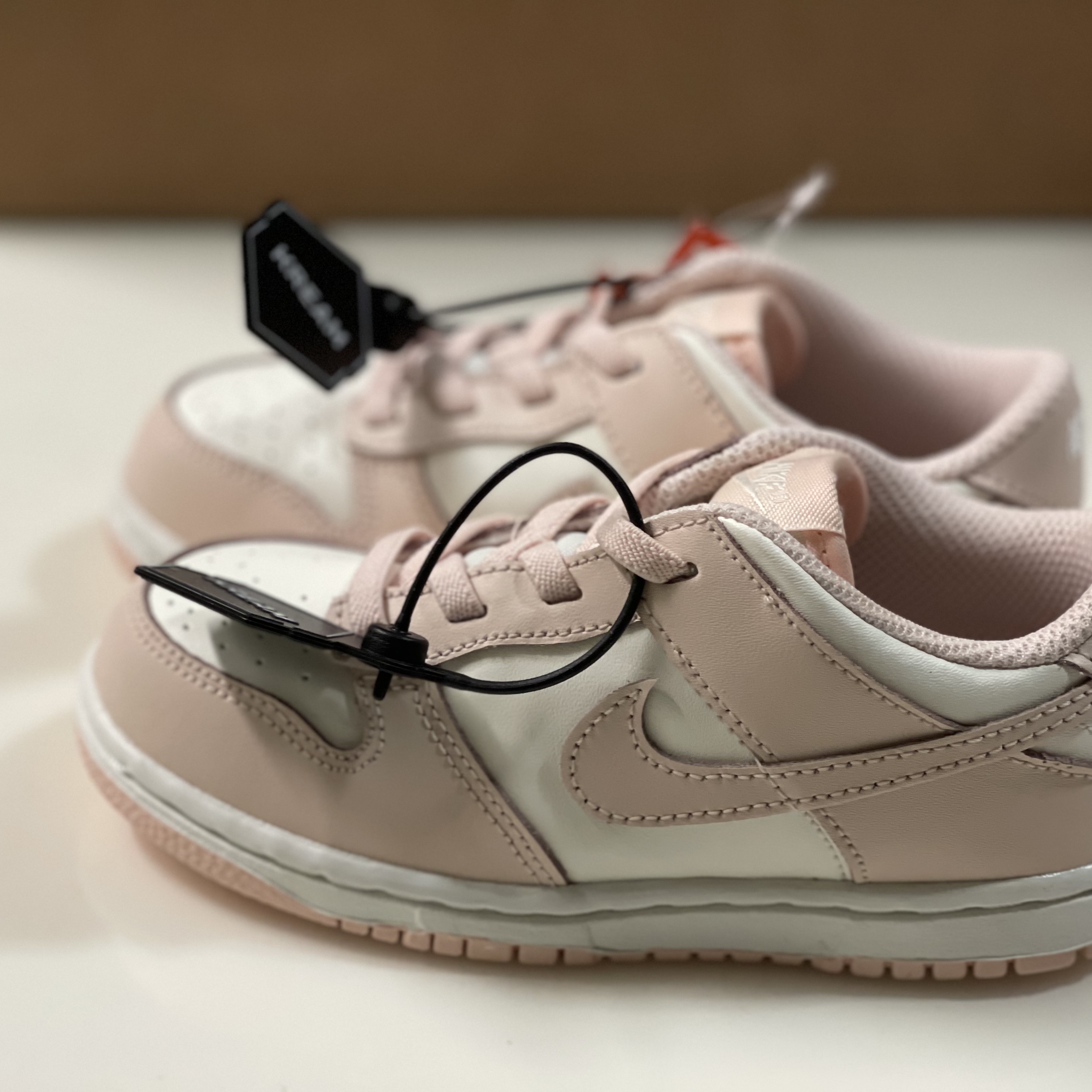 (TD) Nike Dunk Low Orange Pearl 착용 스타일 - 4