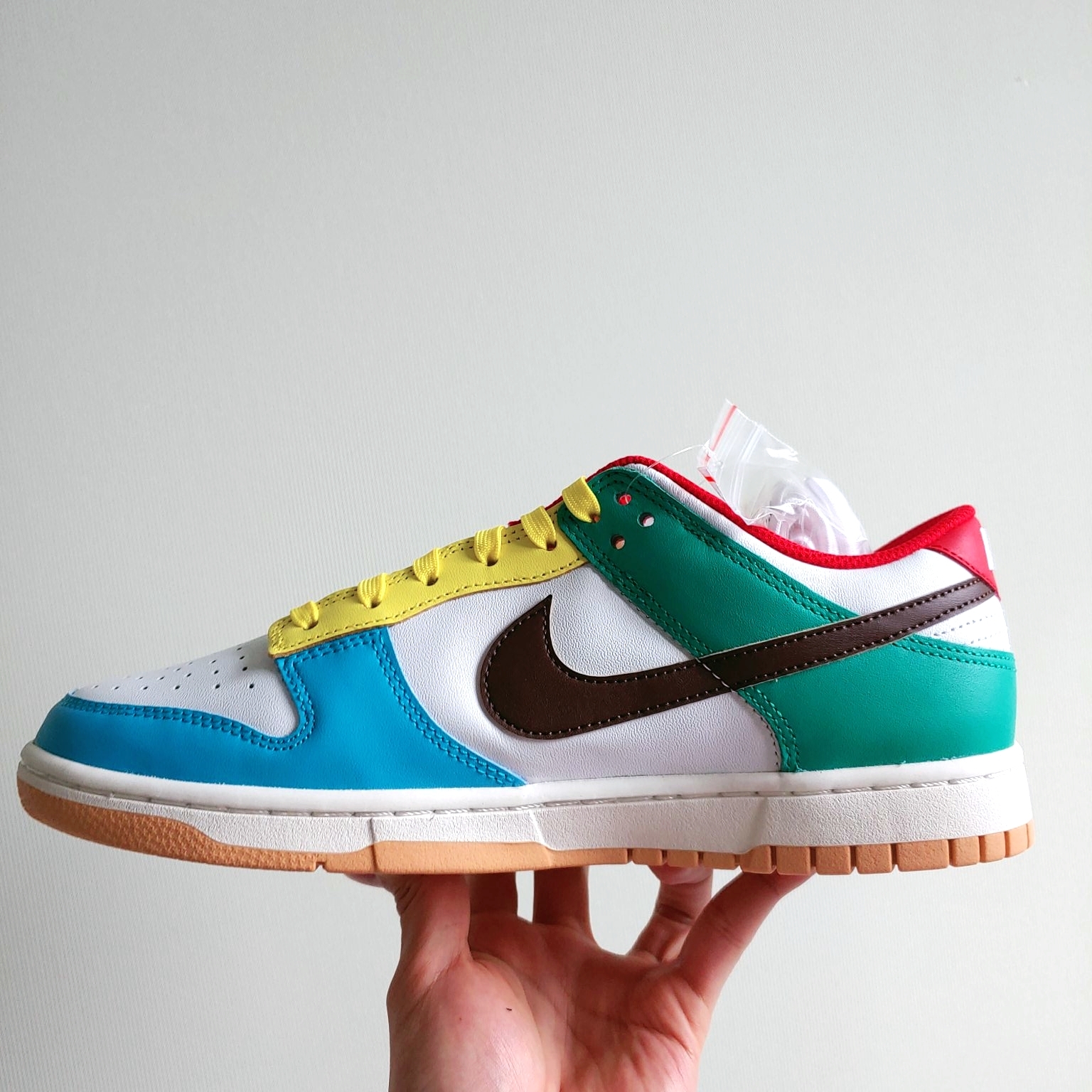 Nike Dunk Low SE Free.99 White 착용 스타일 - 1