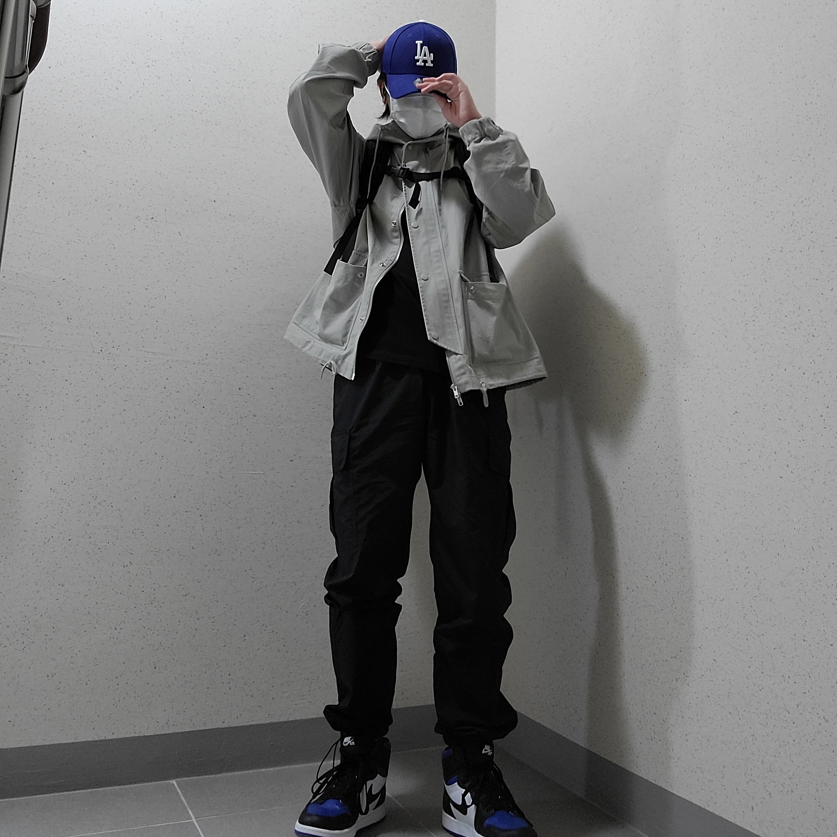 Jordan 1 Retro High OG Royal Toe 착용 스타일