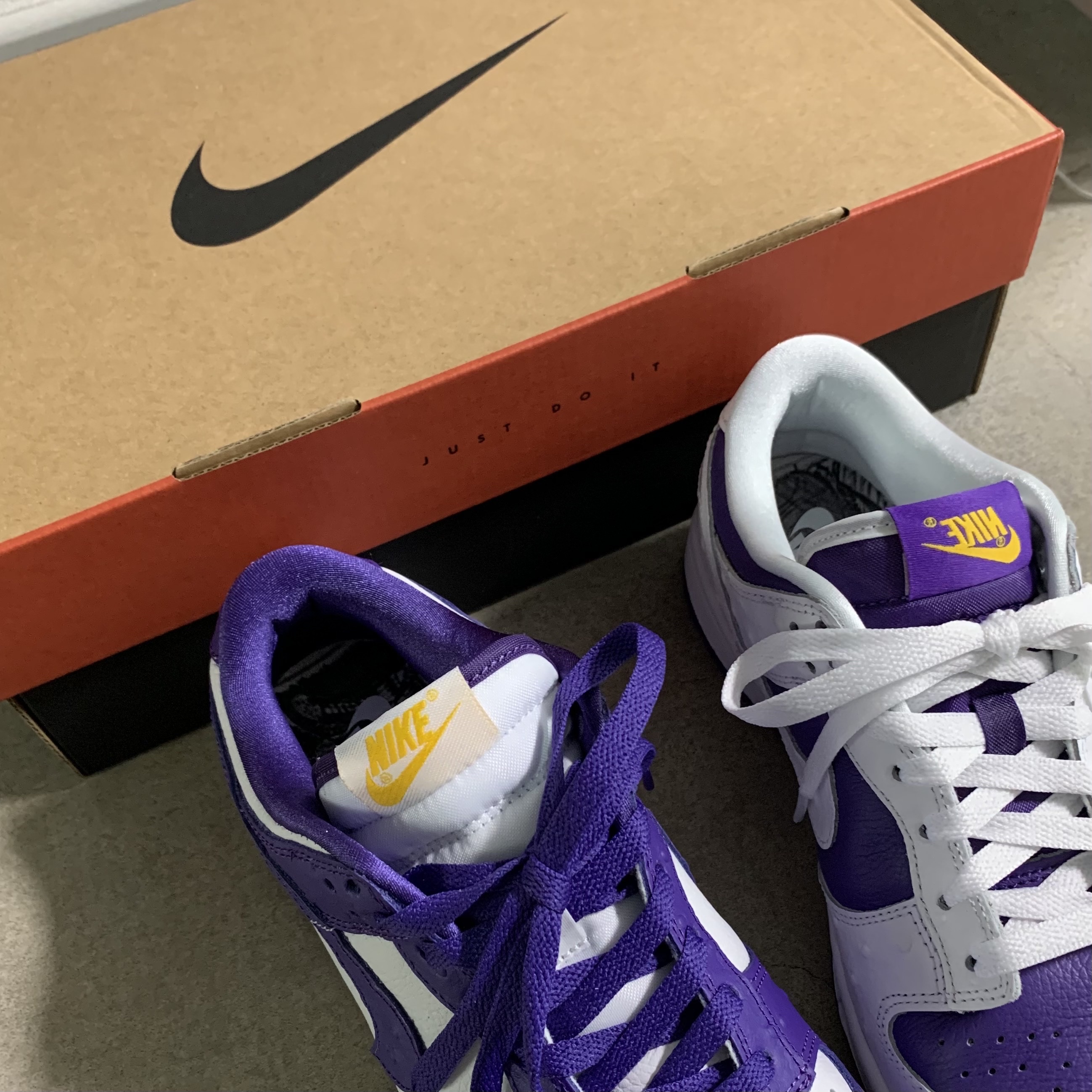 (W) Nike Dunk Low SE Flip 착용 스타일 - 1
