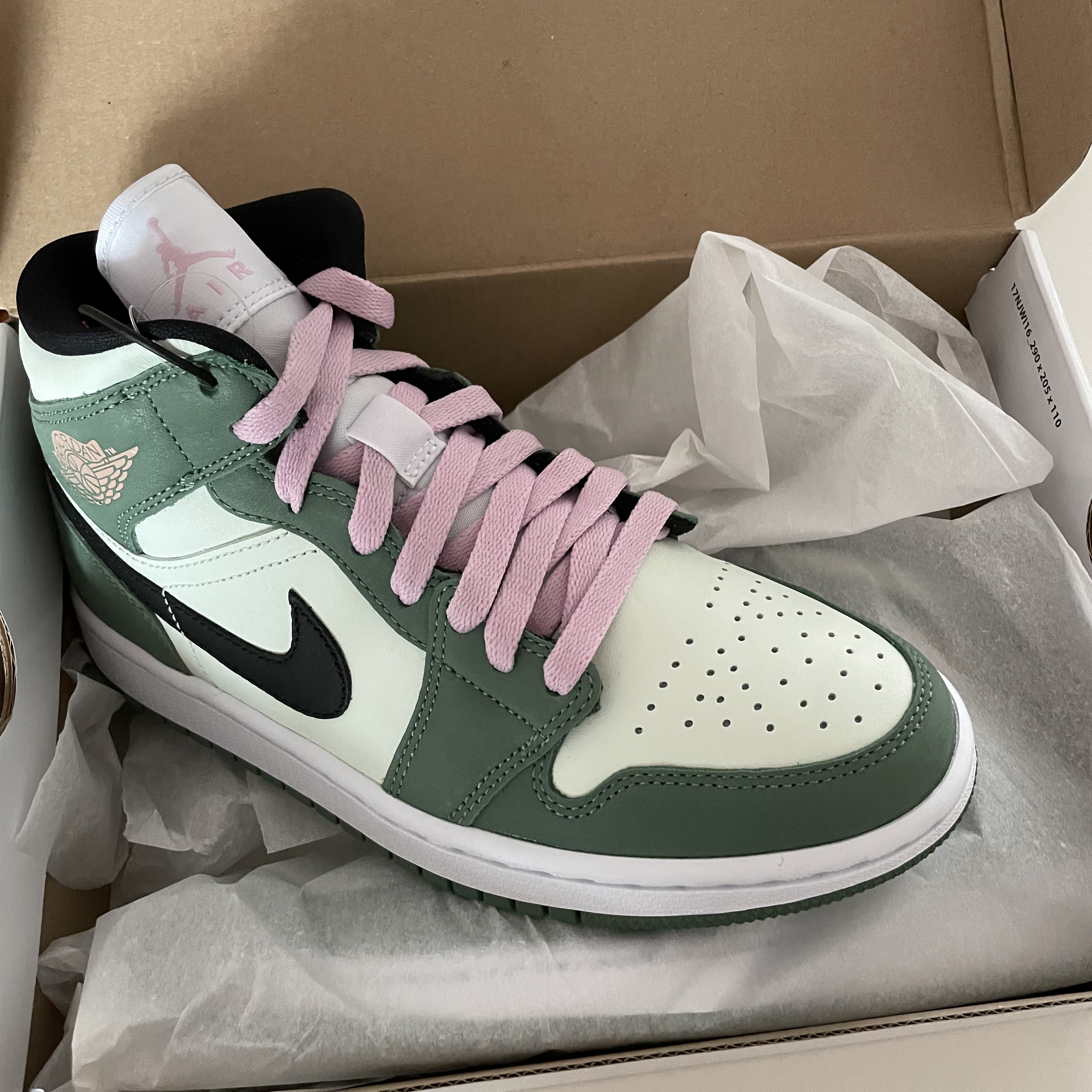 (W) Jordan 1 Mid SE Dutch Green 착용 스타일