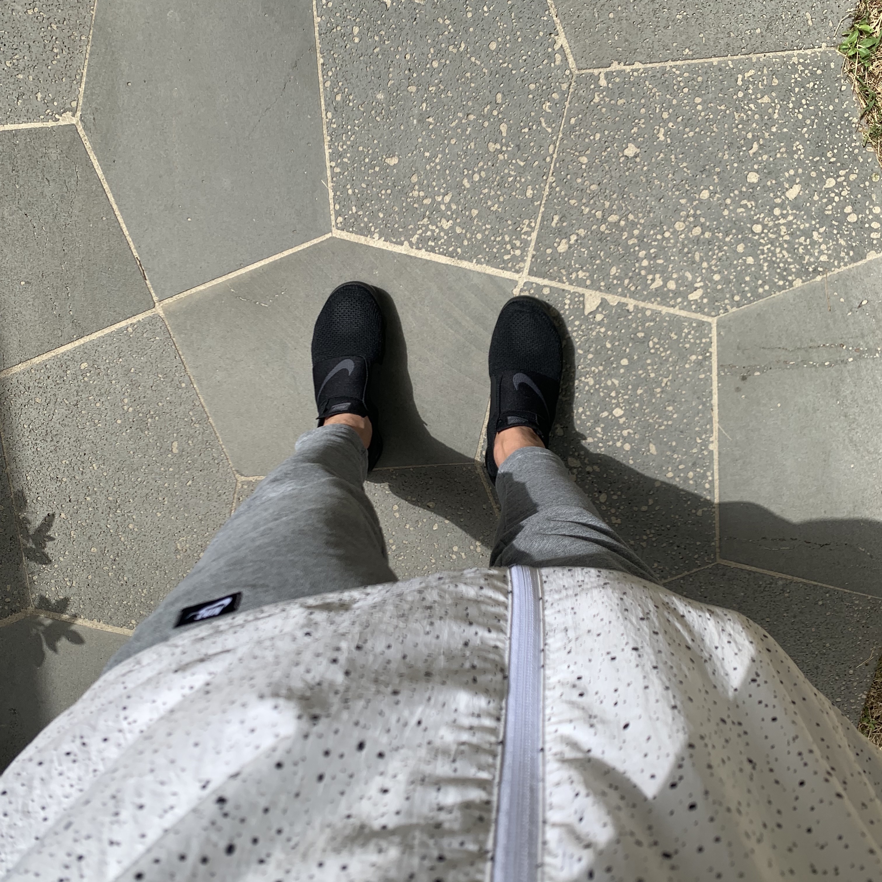 Nike Air VaporMax Moc Triple Black 착용 스타일
