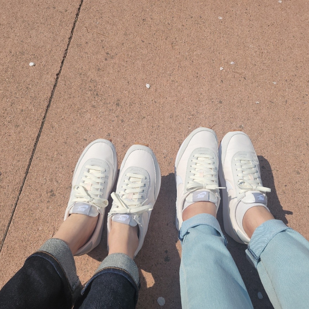 (W) Nike Daybreak Summit White 착용 스타일