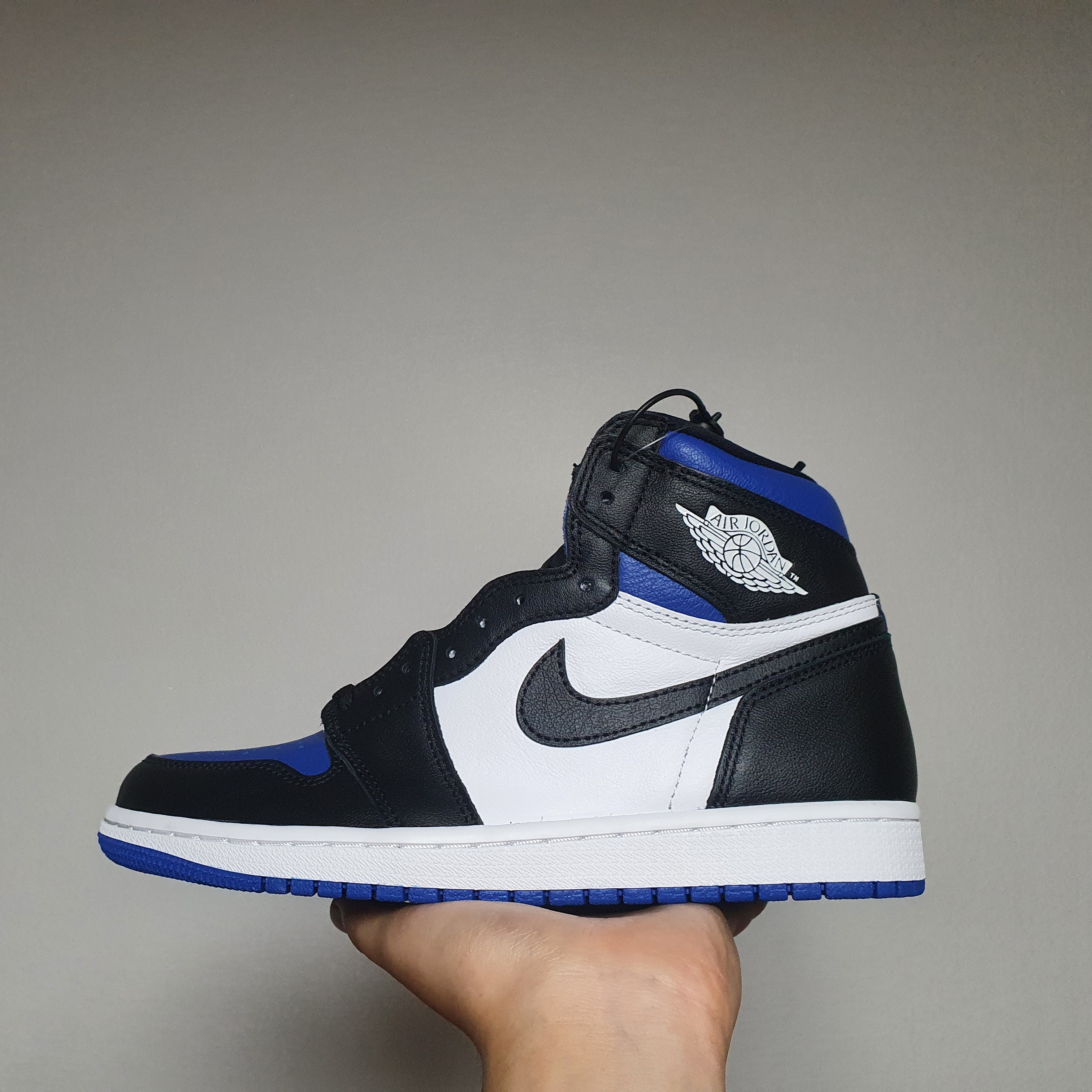 Jordan 1 Retro High OG Royal Toe 착용 스타일