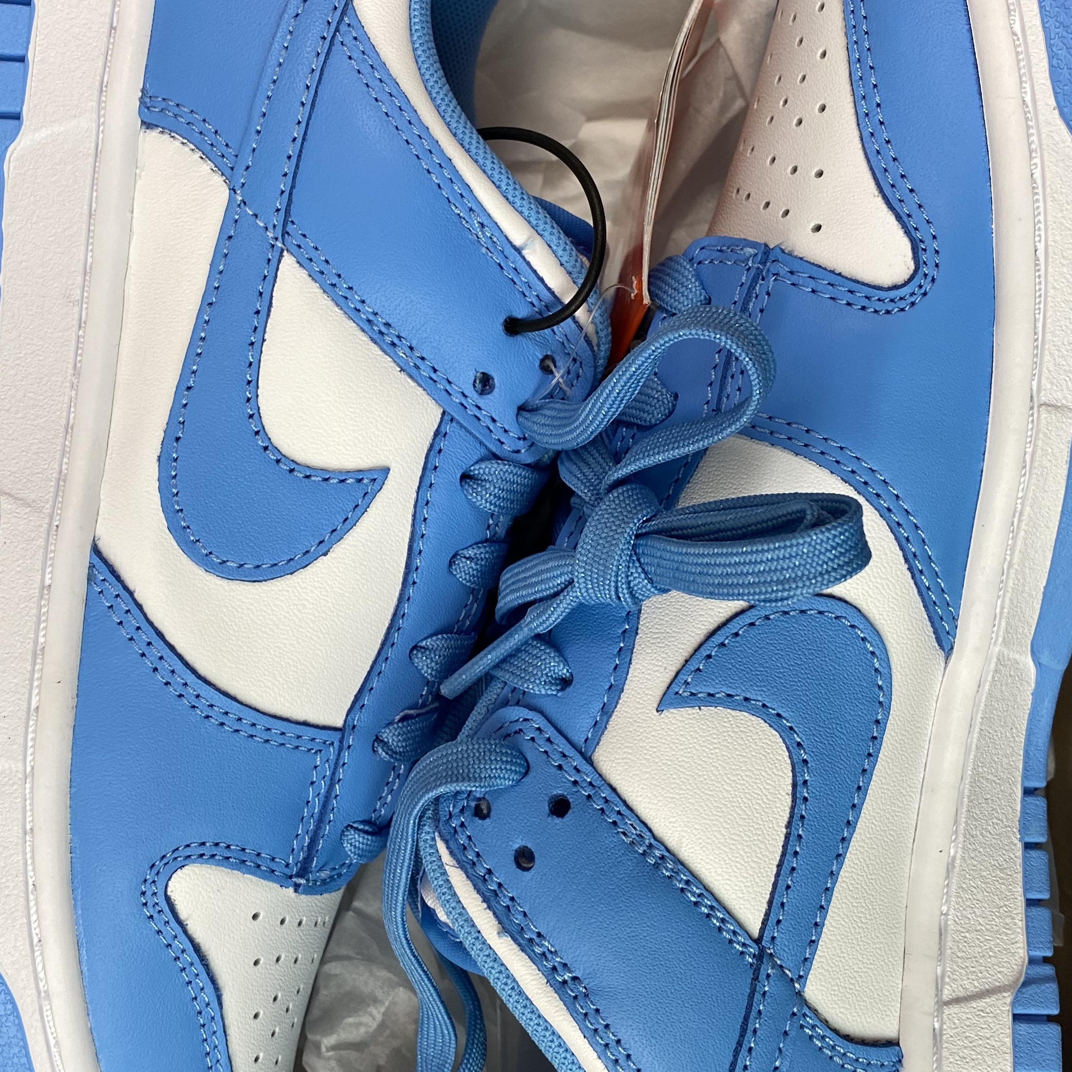 Nike Dunk Low Retro University Blue 착용 스타일 - 2